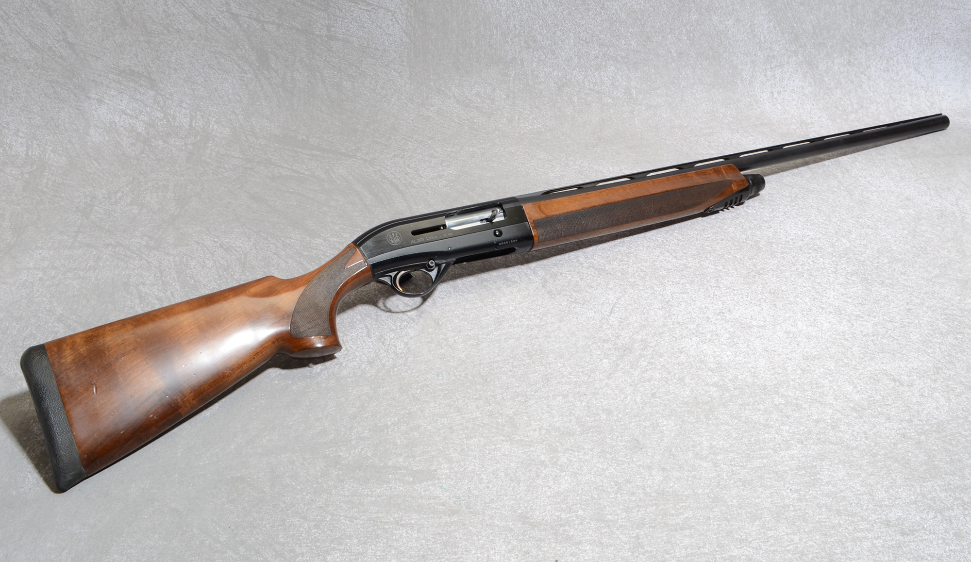 Image of "Beretta AL391 Urika Shogun, 12 Gauge, 29"" Barrel, 8 lbs."