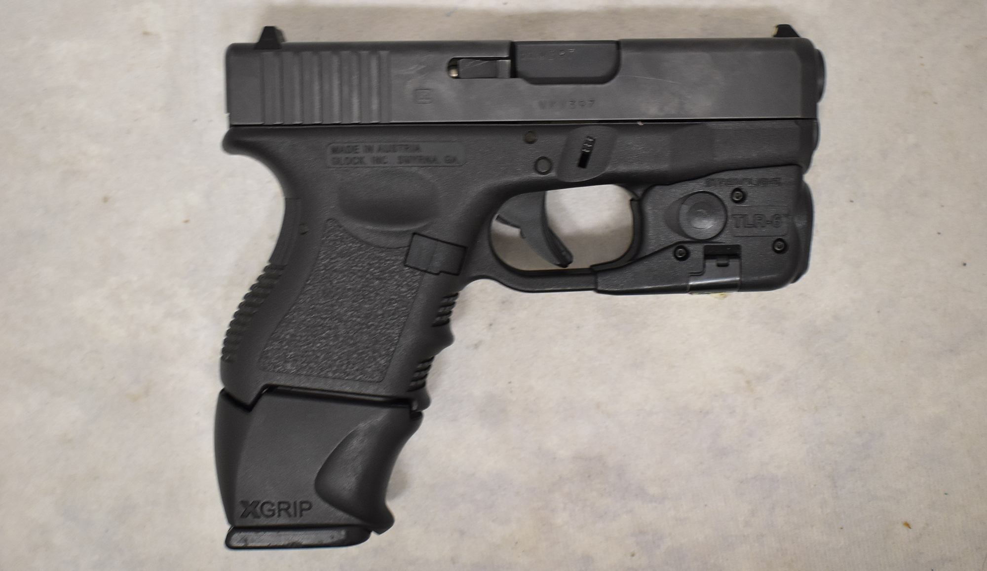 Glock ~ 27 ~ .40 Cal - Bass Pro Shops