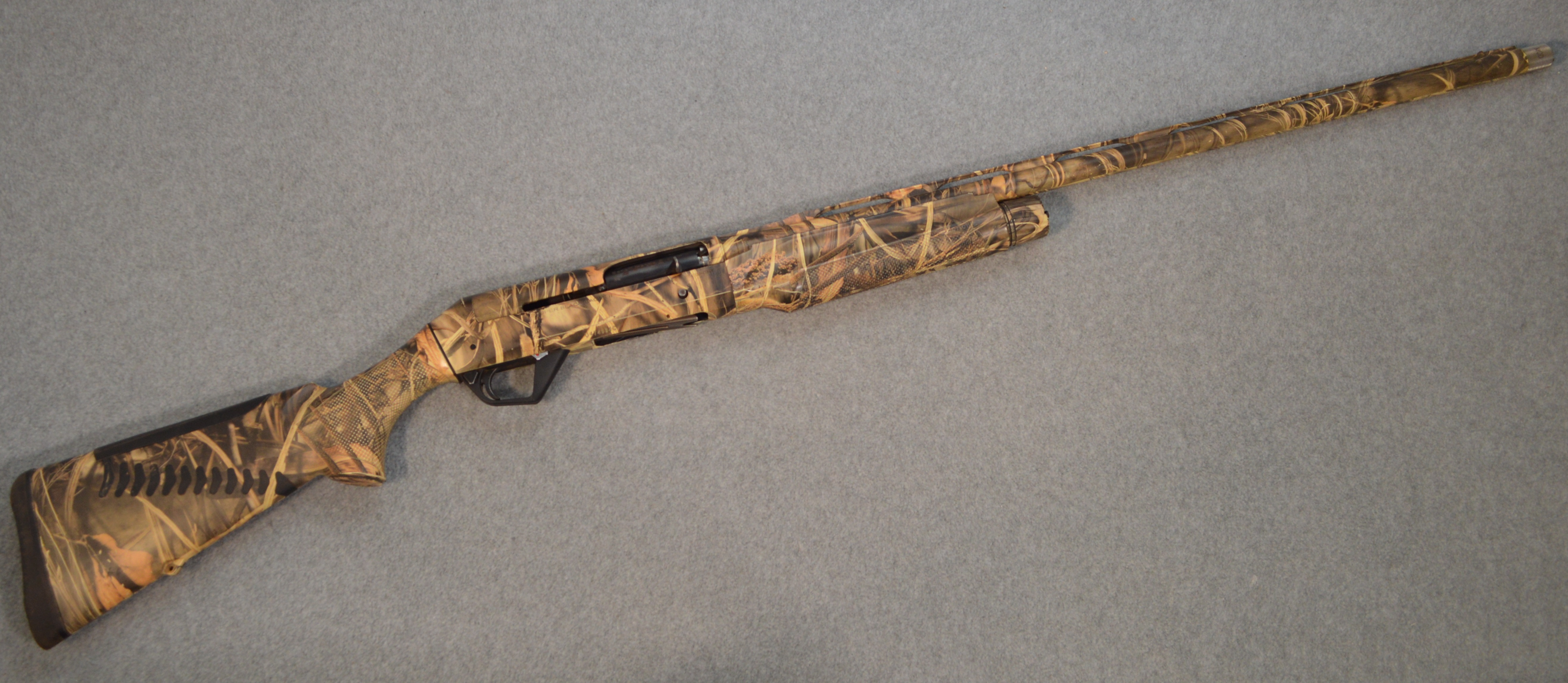 Image of Benelli ~ Super Black Eagle II ~ 12 Gauge