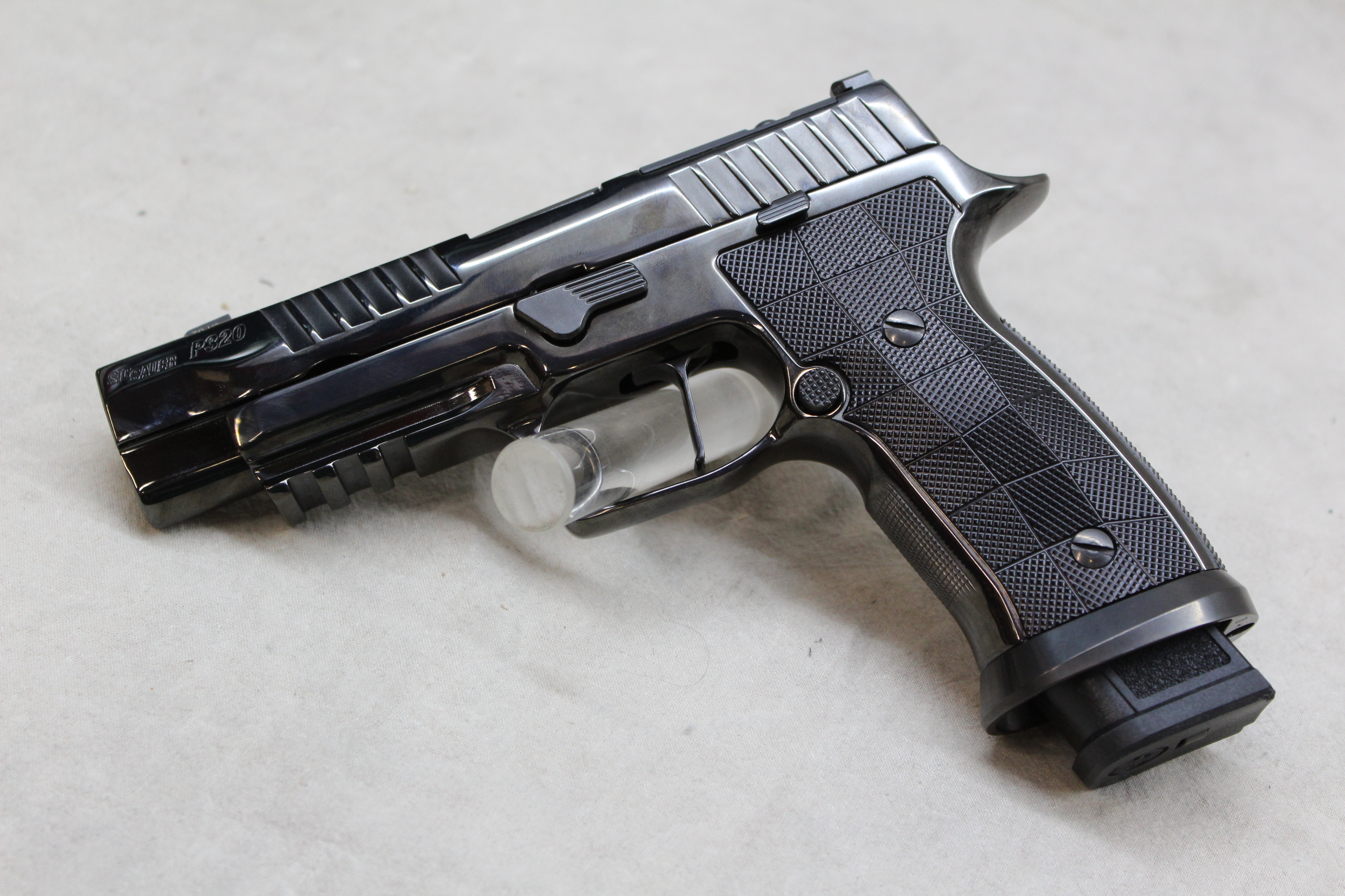 Sig Sauer P320 SXG Reserve ~ 9mm Luger ~ - Bass Pro Shops