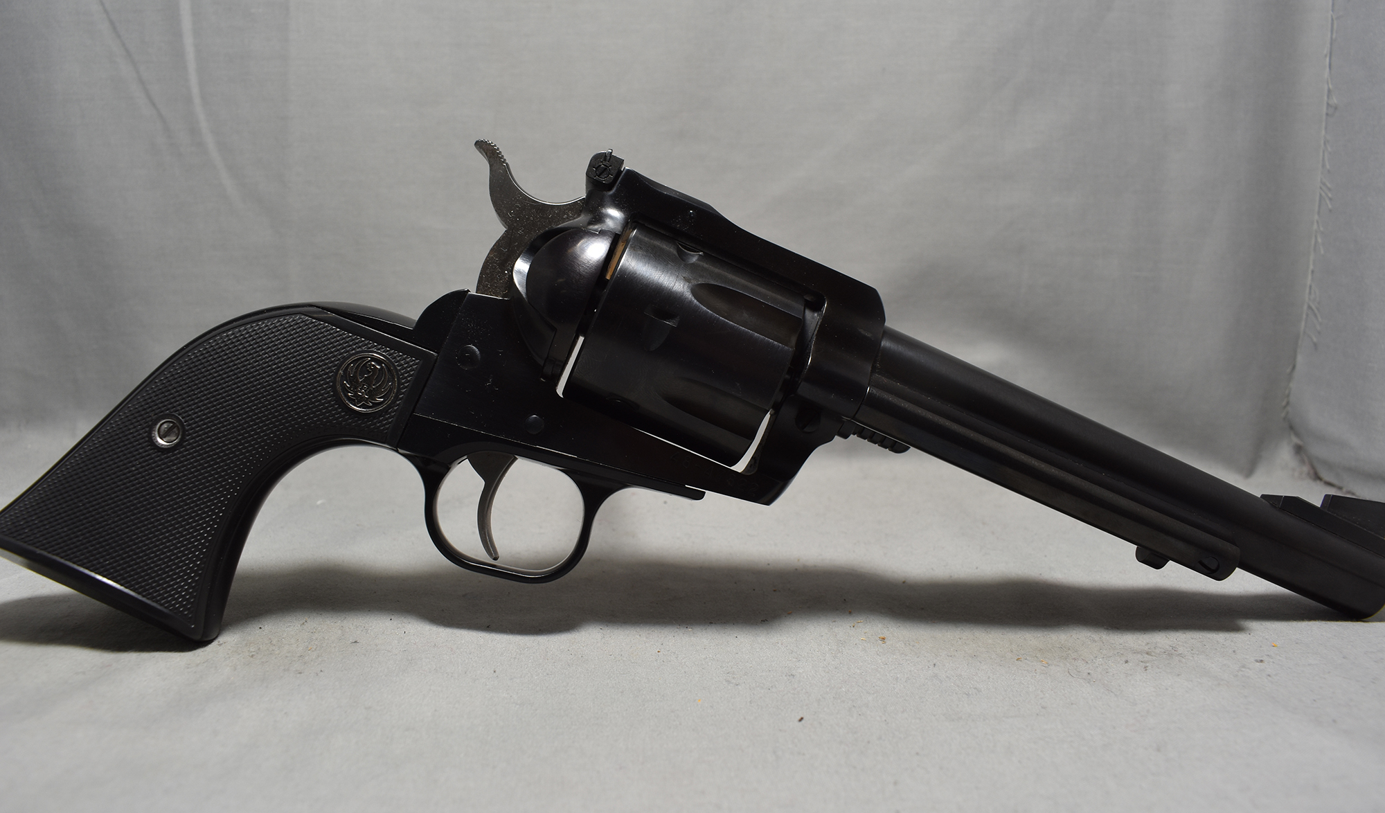 Ruger ~ New Model Blackhawk ~ .41 Remington Magnum - Ruger