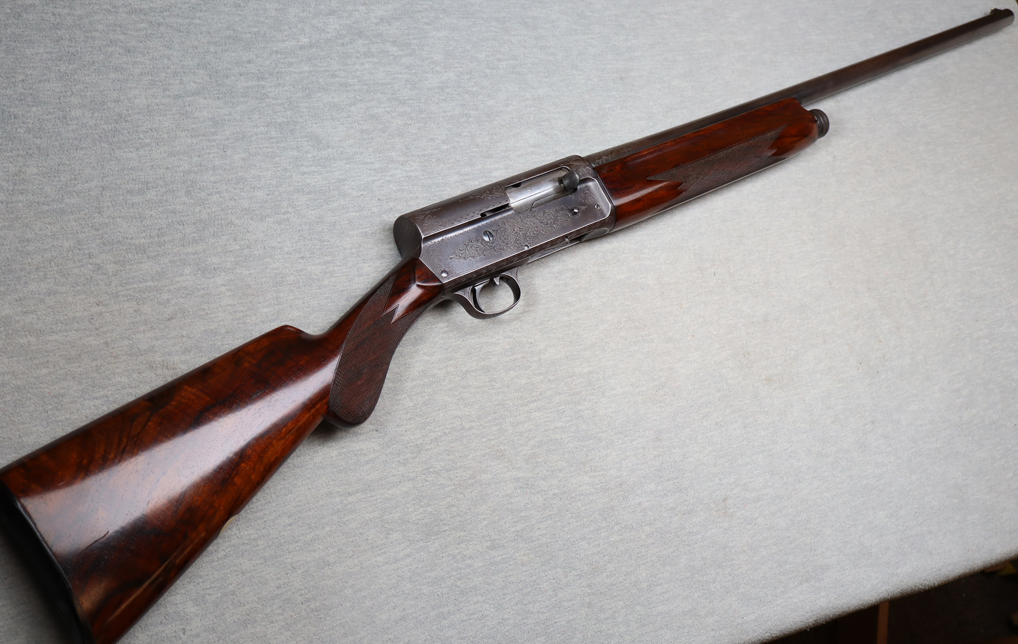 Image of "Remington ~ 11 ""E"" Grade ~ 12 Gauge"