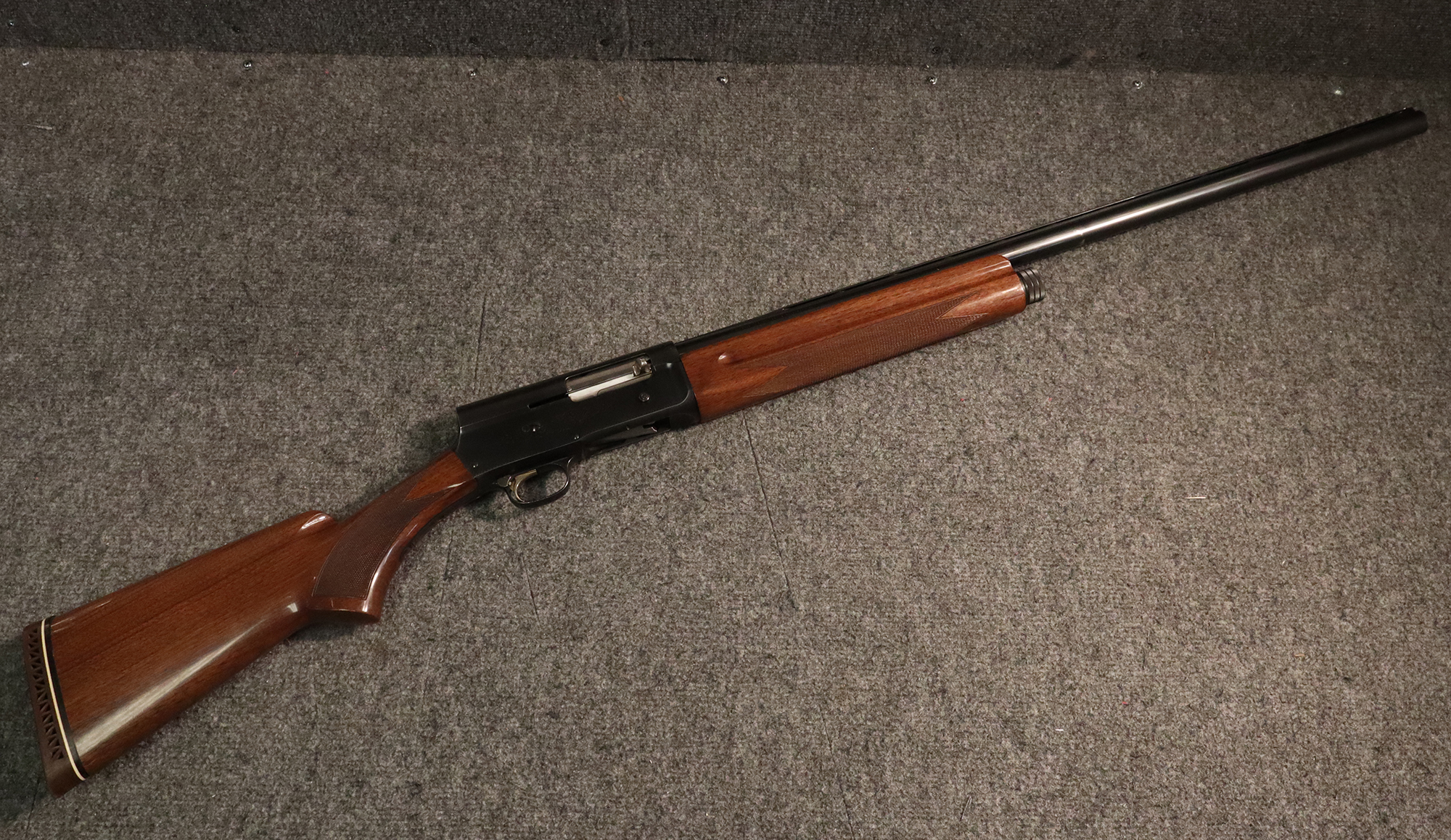 Image of Browning ~ Light Twelve ~ 12 Gauge (4840226)