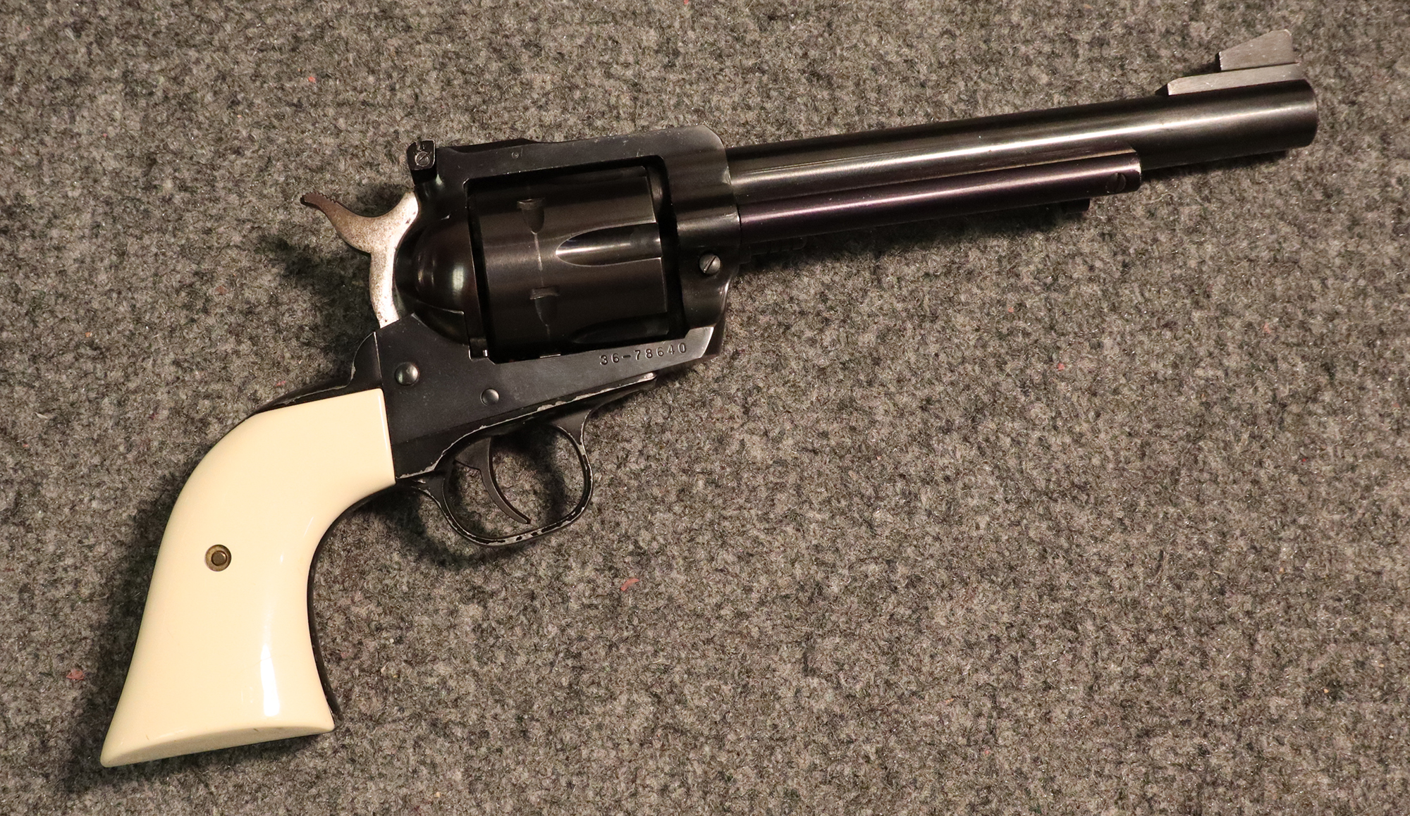 Image of Ruger ~ New Model Blackhawk ~ .357 Magnum (SKU: 4841101)