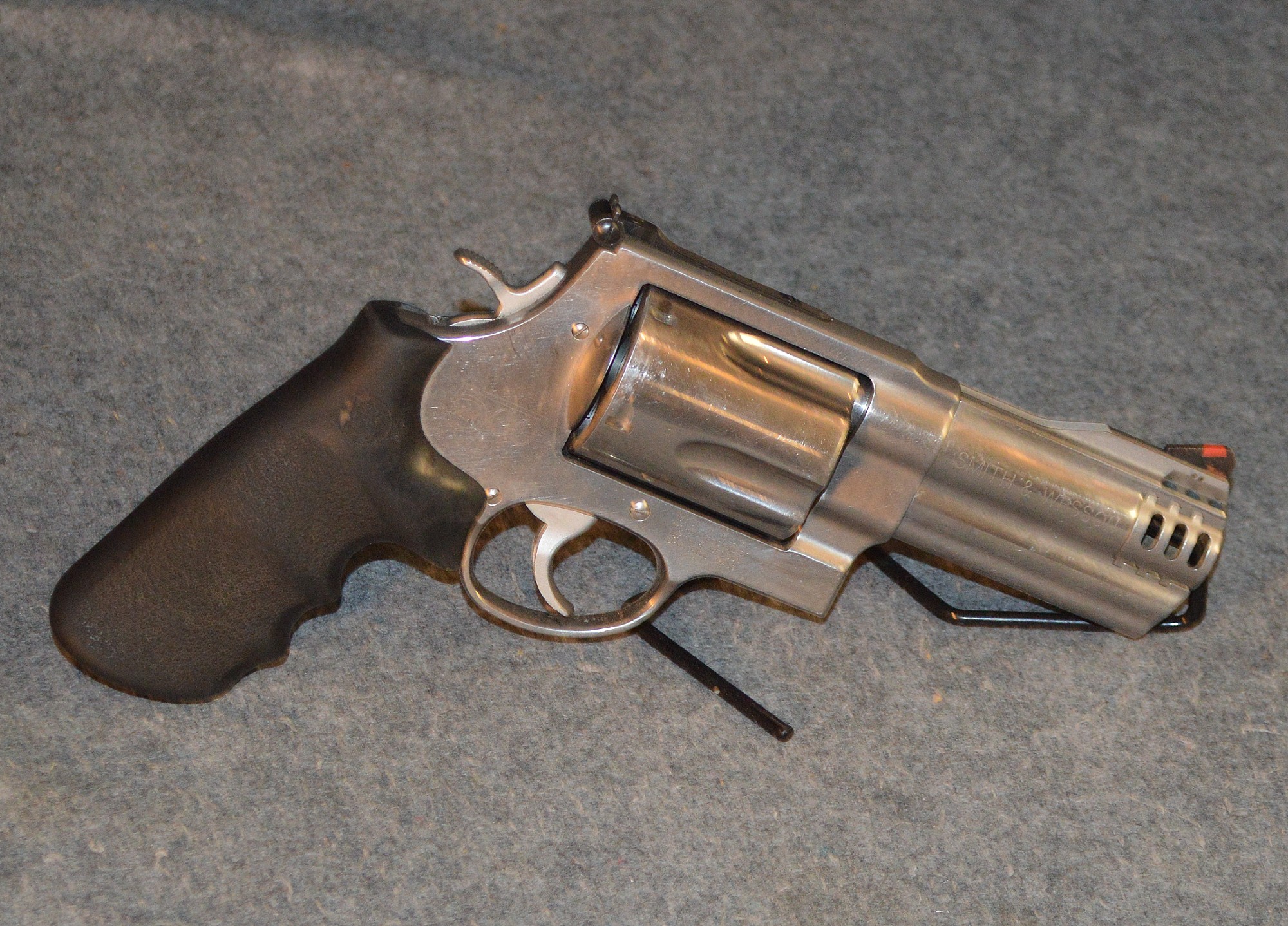 Image of Smith & Wesson ~ 500 ~ .500 S&W Mag