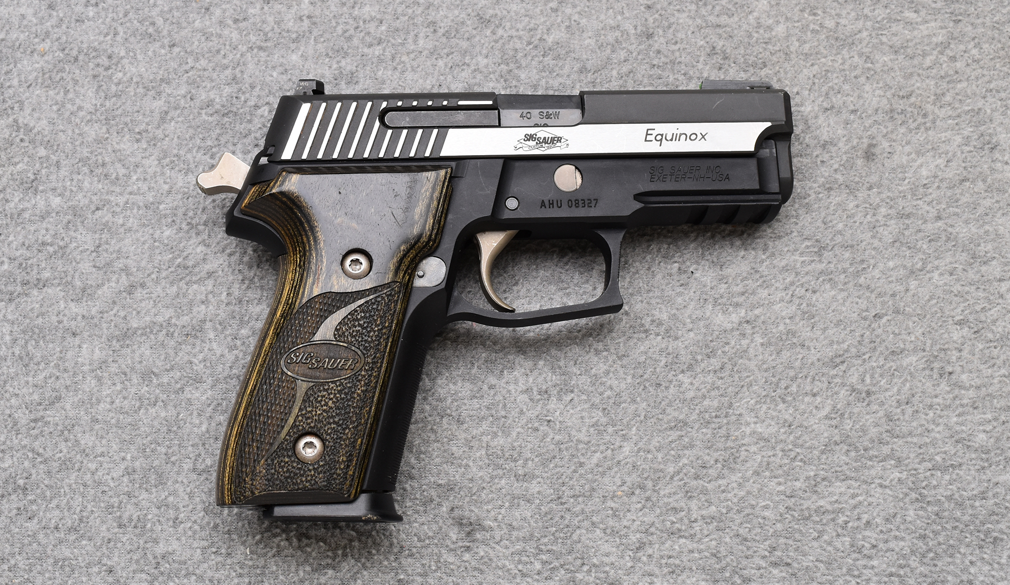 Sig Sauer P229 Equinox .40 S&ampW - Sig Sauer