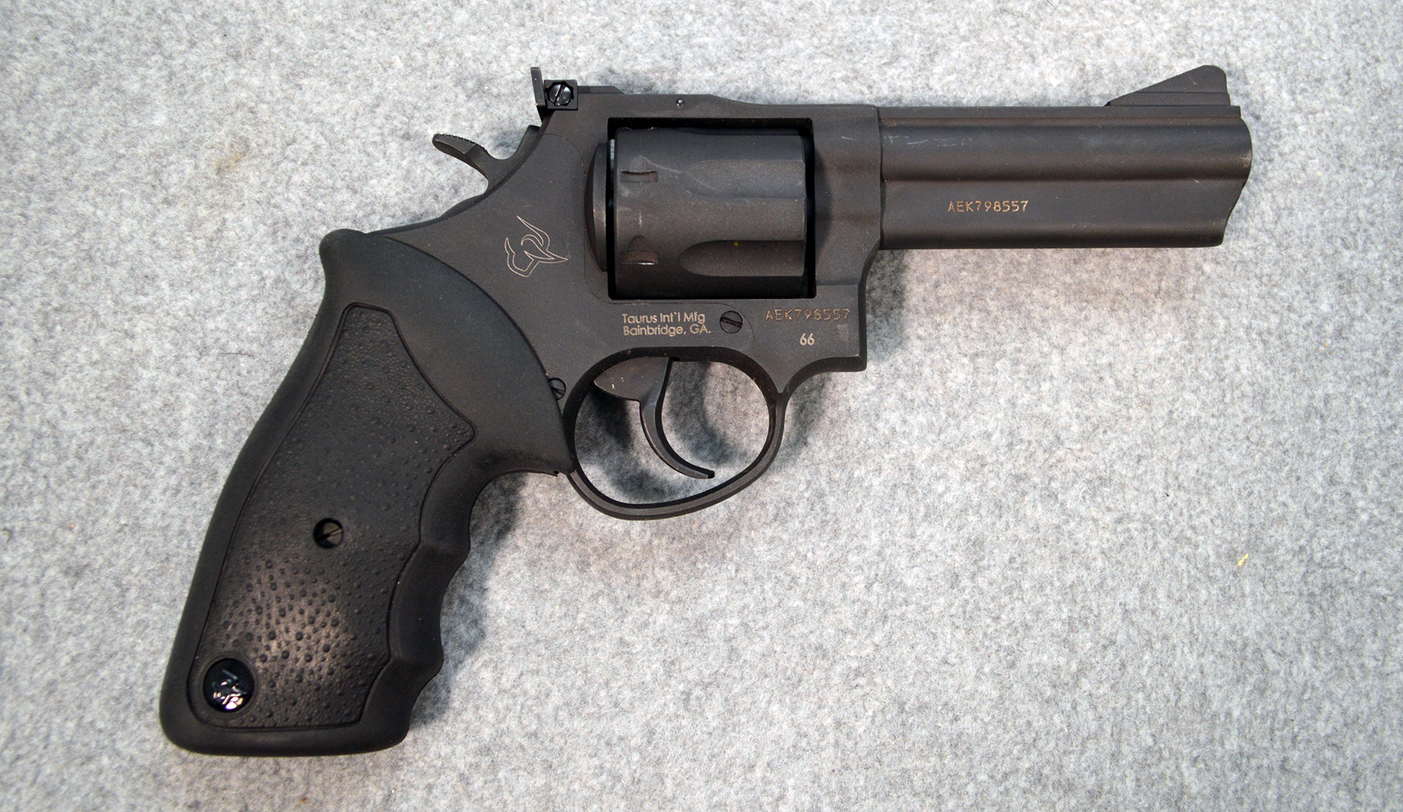 Taurus ~ 66 ~ .357 Magnum - Taurus