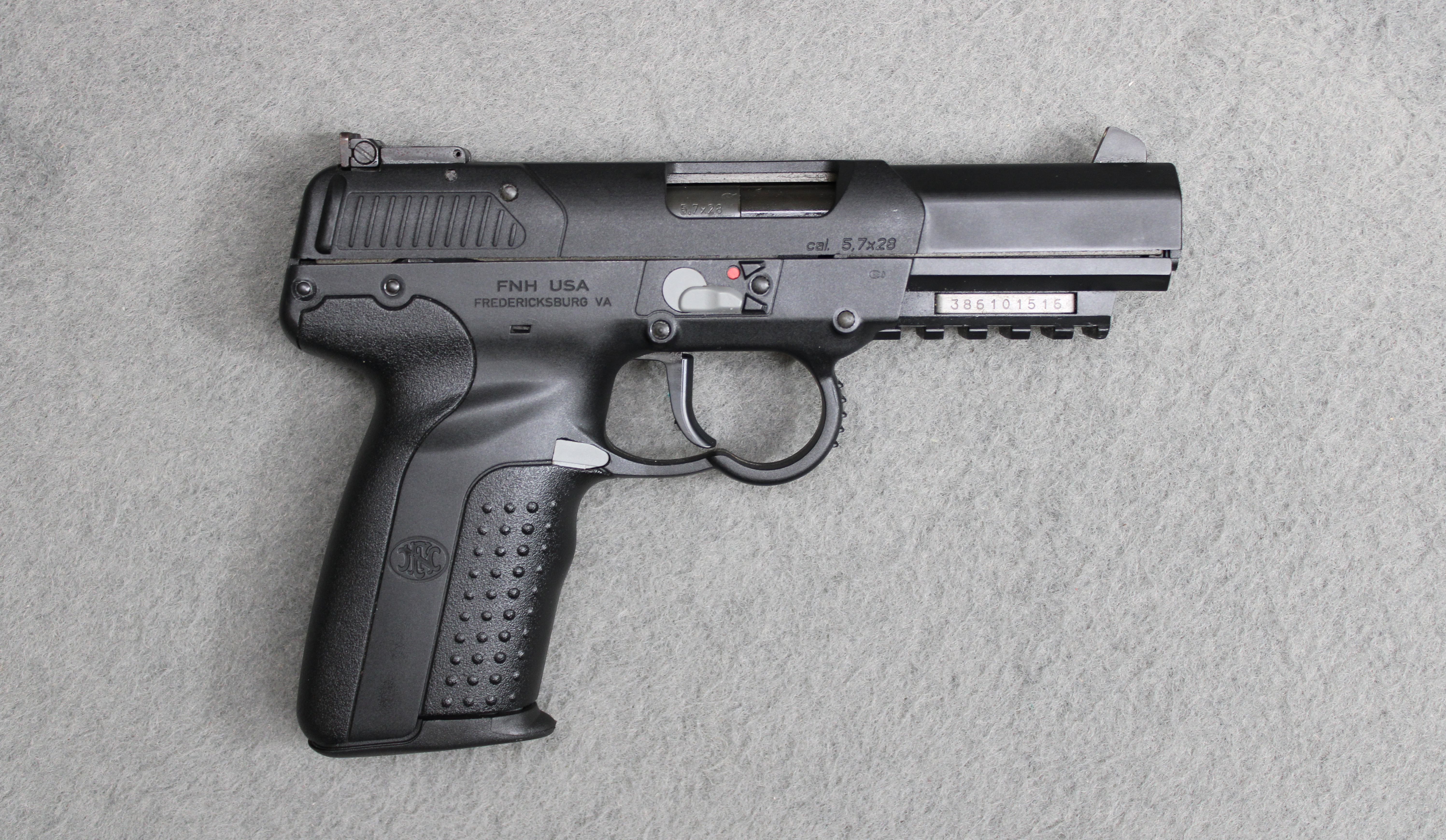 Image of FN Herstal ~ Five-seveN IOM ~ 5.7x28mm