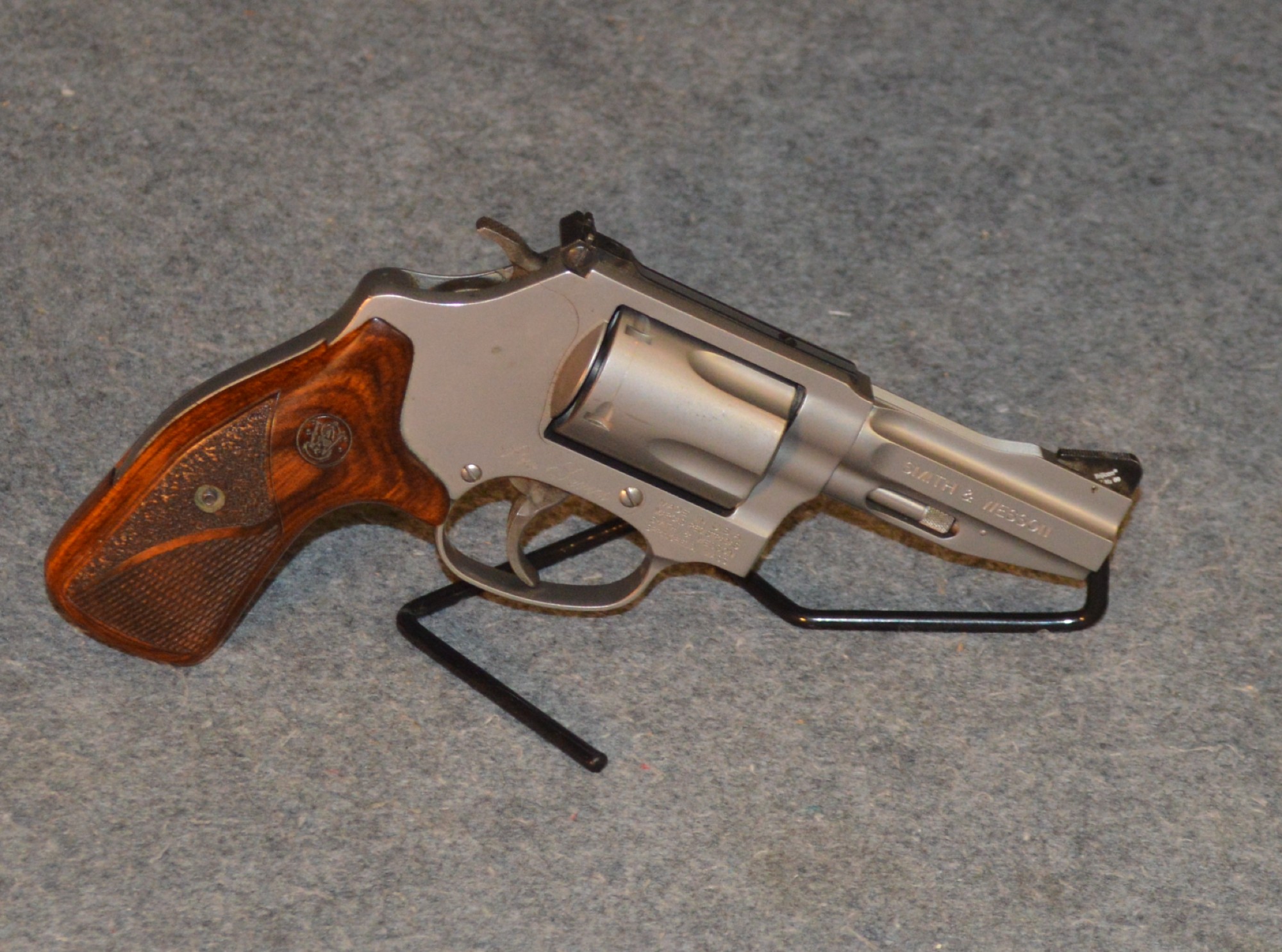 Image of Smith & Wesson ~ 60-15 ~ .357 Mag