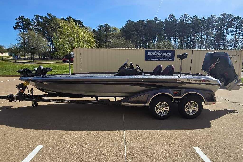 Image of 2026 RANGER Z521