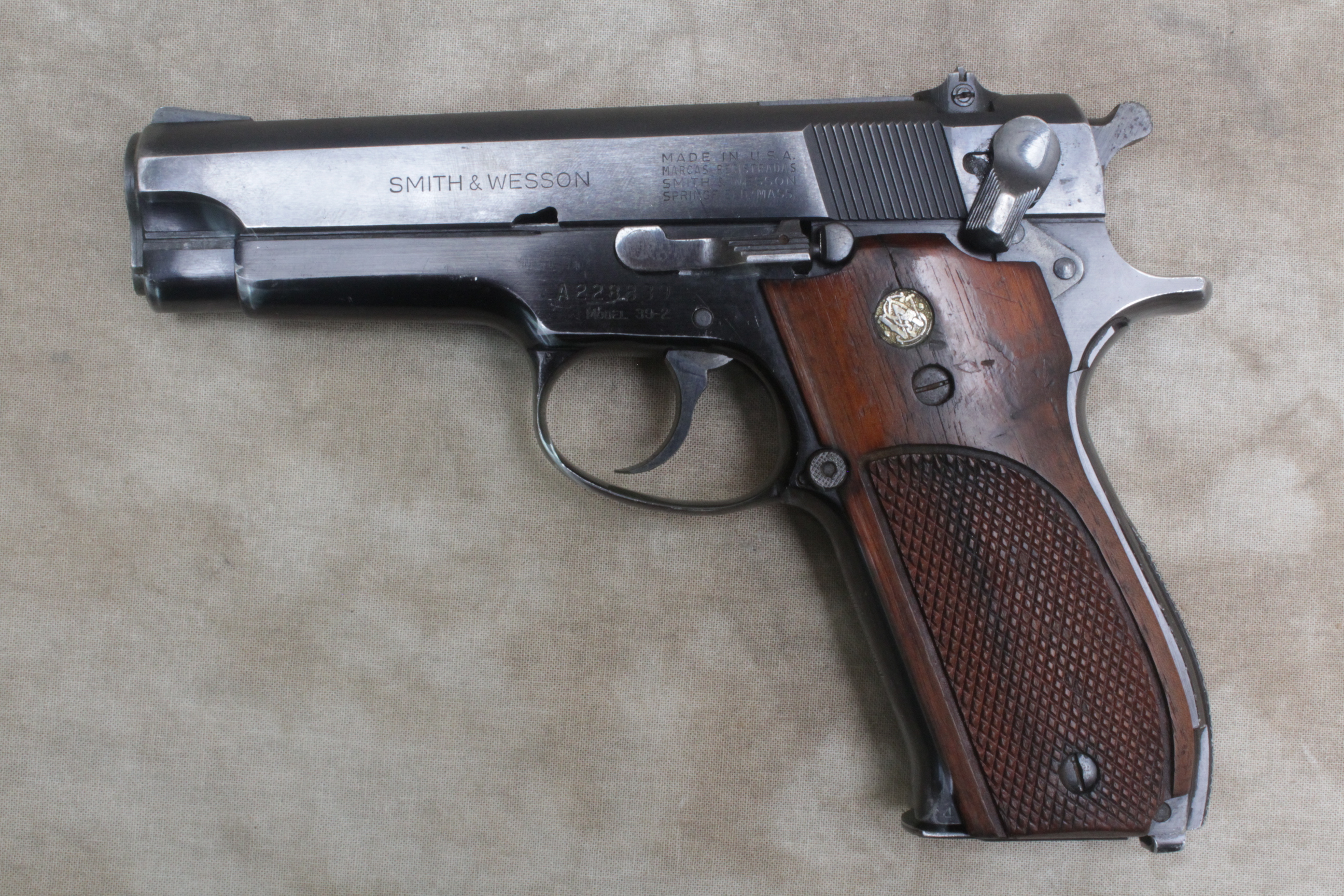 Image of Smith & Wesson ~ 39-2 ~ 9MM