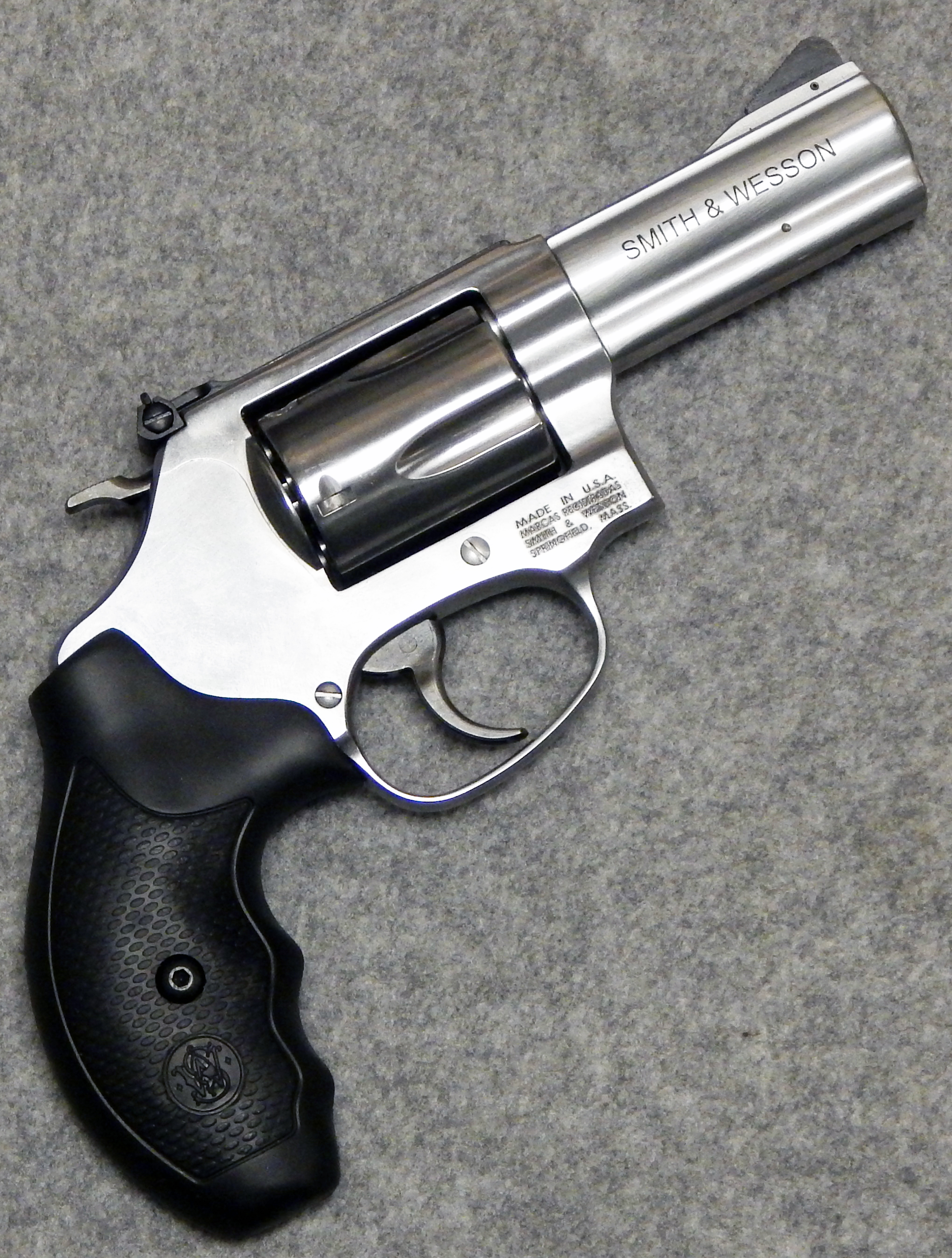 Image of Smith & Wesson ~ 60-15 ~ .357 Magnum.