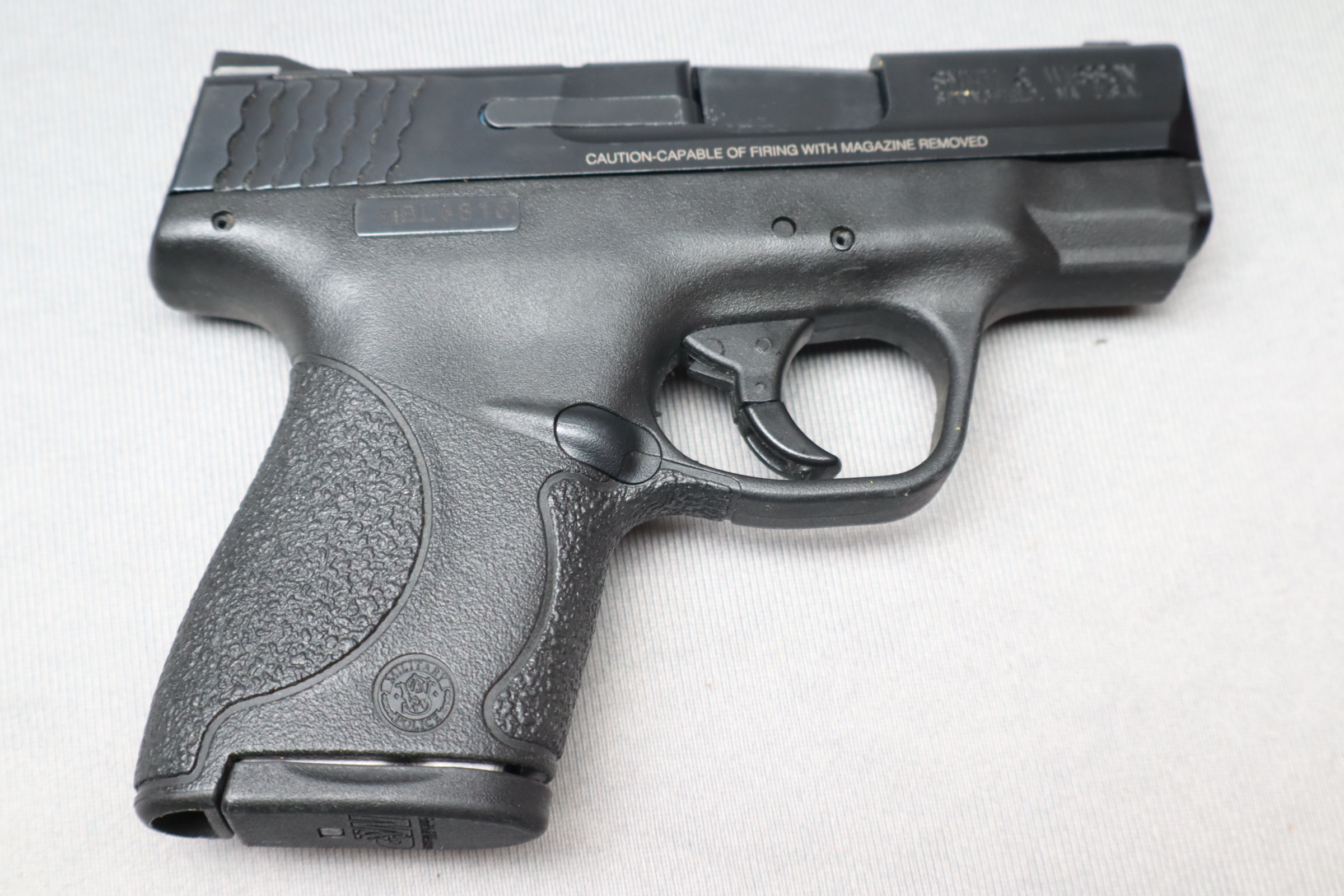 Image of Smith & Wesson ~ M&P Shield ~ .40 S&W