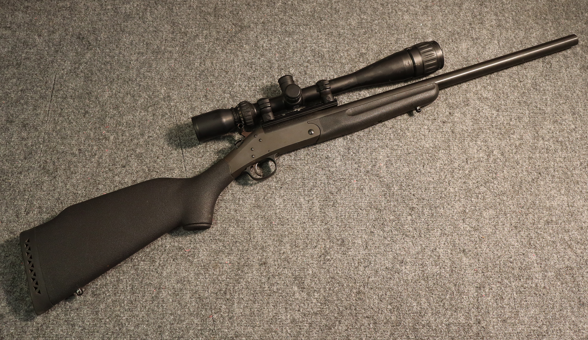 Image of New England Firearms ~ Sportster ~ .17 HMR (4871261)