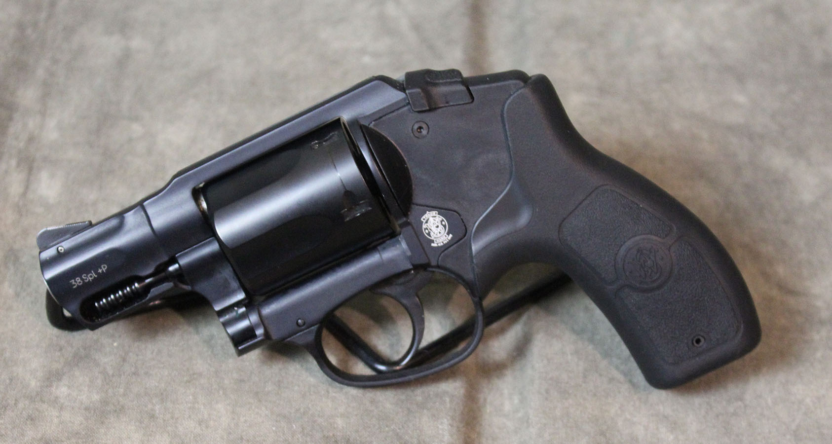 Image of Smith & Wesson ~ Bodyguard 38 ~ .38