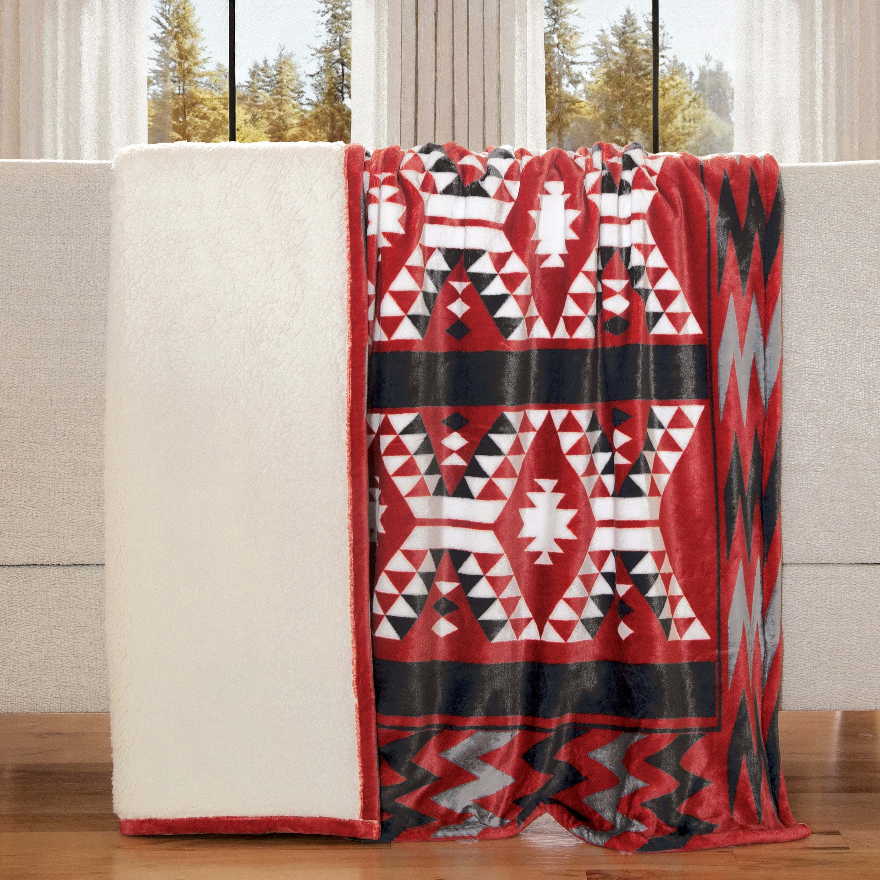 Image of Carstens, Inc. Plush Printed Front with Solid Sherpa Back Throw - Utah