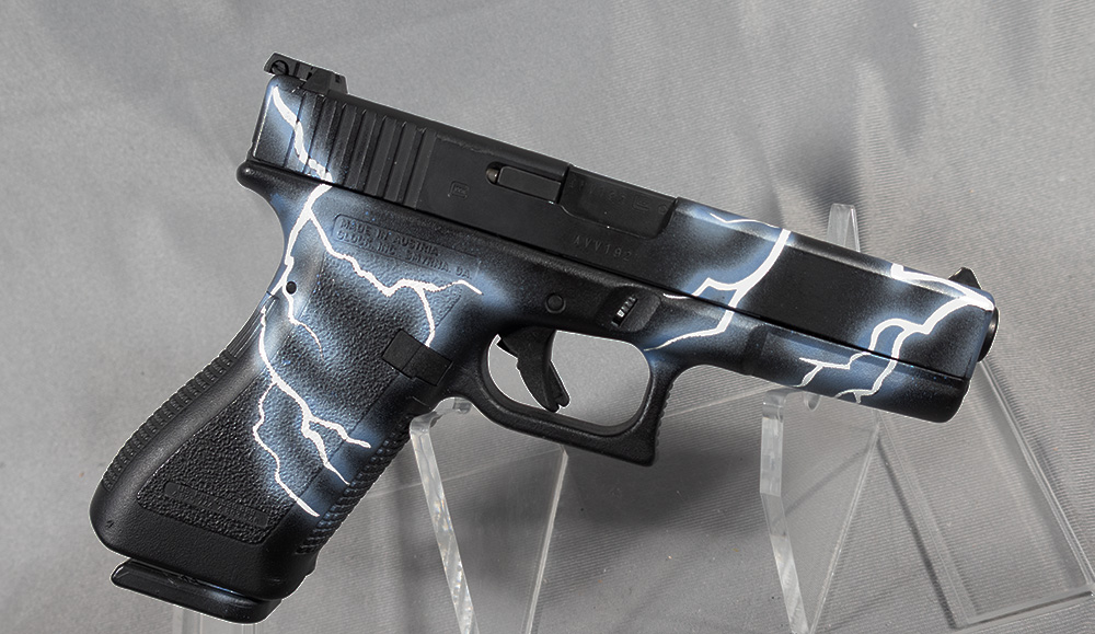 Image of Glock ~ 17 Gen 2 ~ 9mm Luger