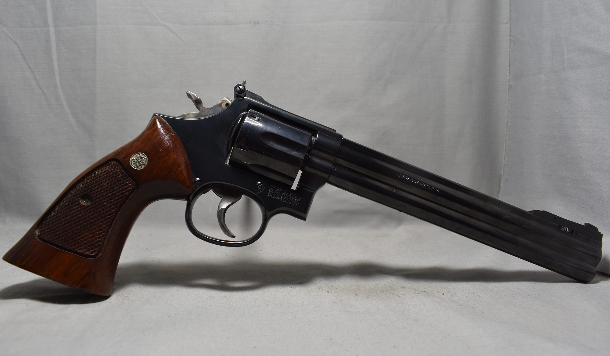 Image of Smith & Wesson ~ Model 586-2 ~ .357 Magnum
