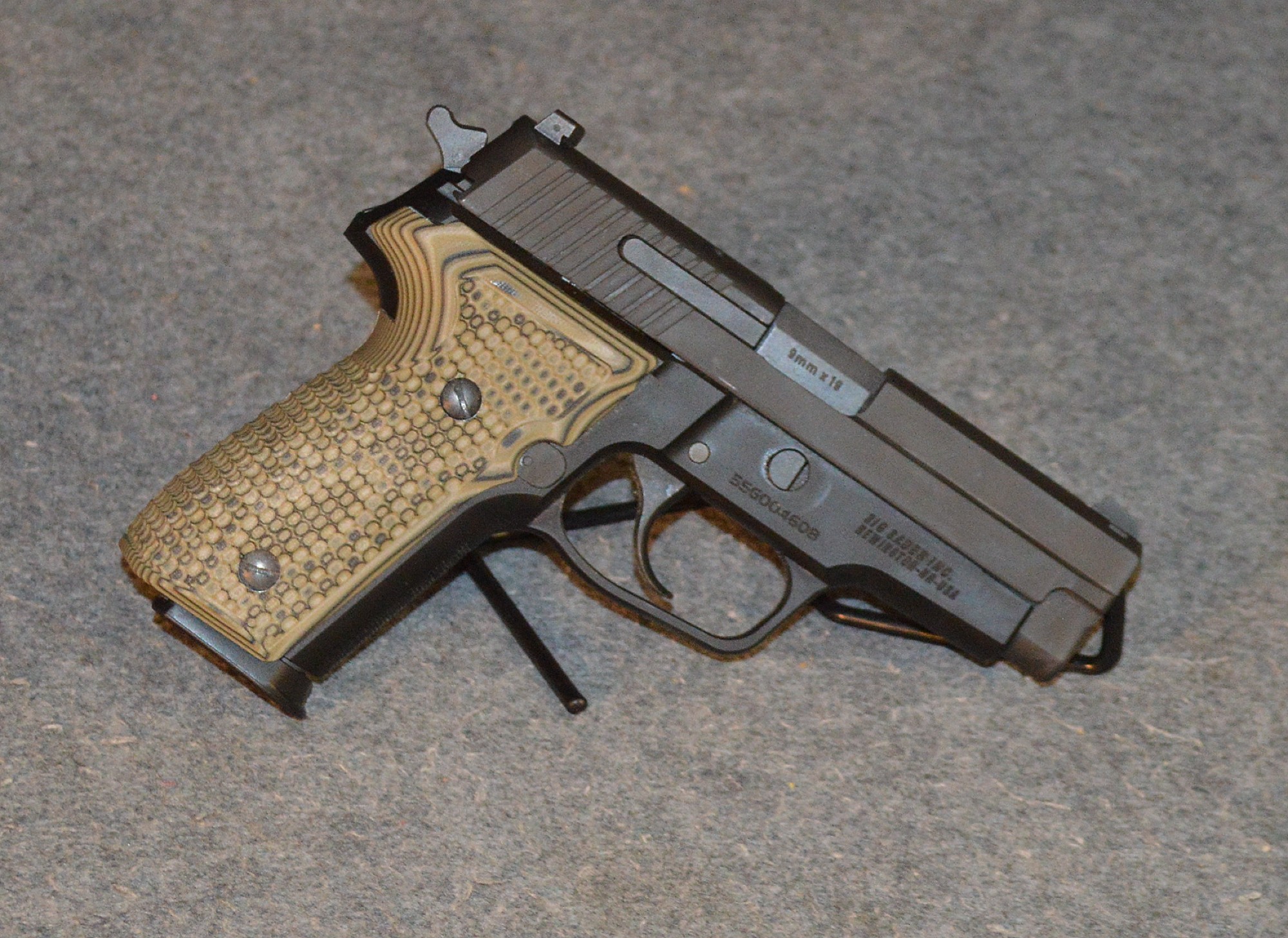 Image of Sig Sauer ~ M11-A1 ~ 9mm Luger