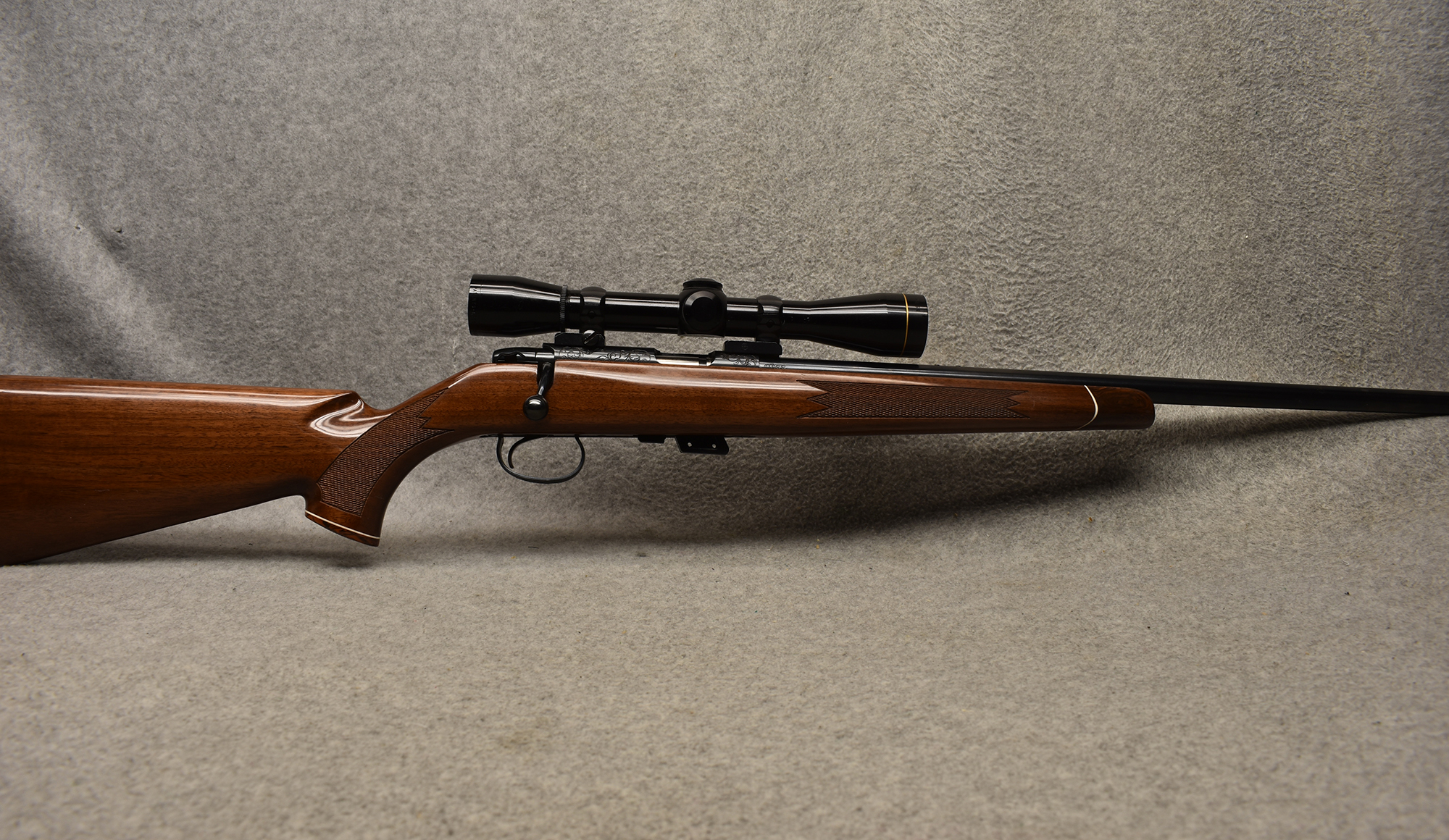 Image of Remington ~ Model 541-S Custom Sporter ~ .22 Short, Long, Long Rifle