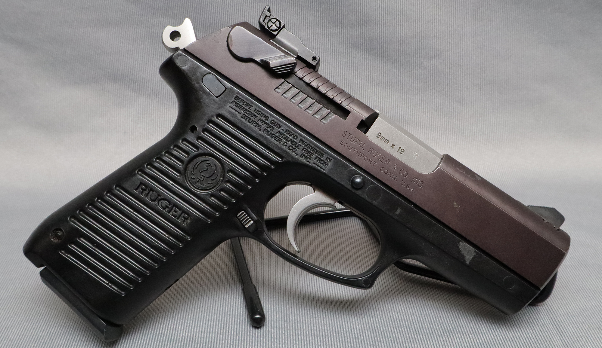 Image of Sturm, Ruger & Co. ~ P95DC ~ 9MM Luger