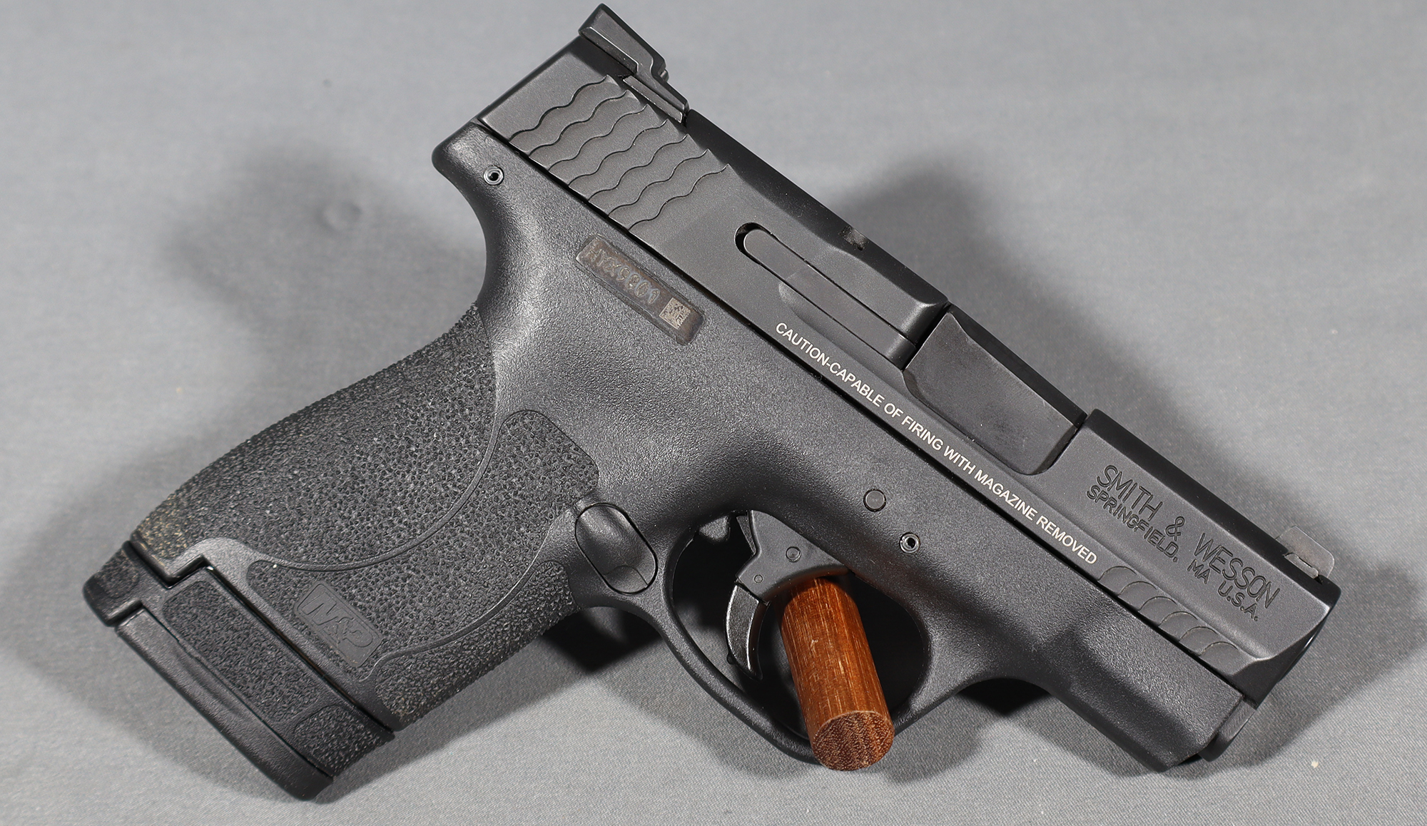 Image of Smith & Wesson ~ M&P9 Shield M2.0 ~ 9mm Luger