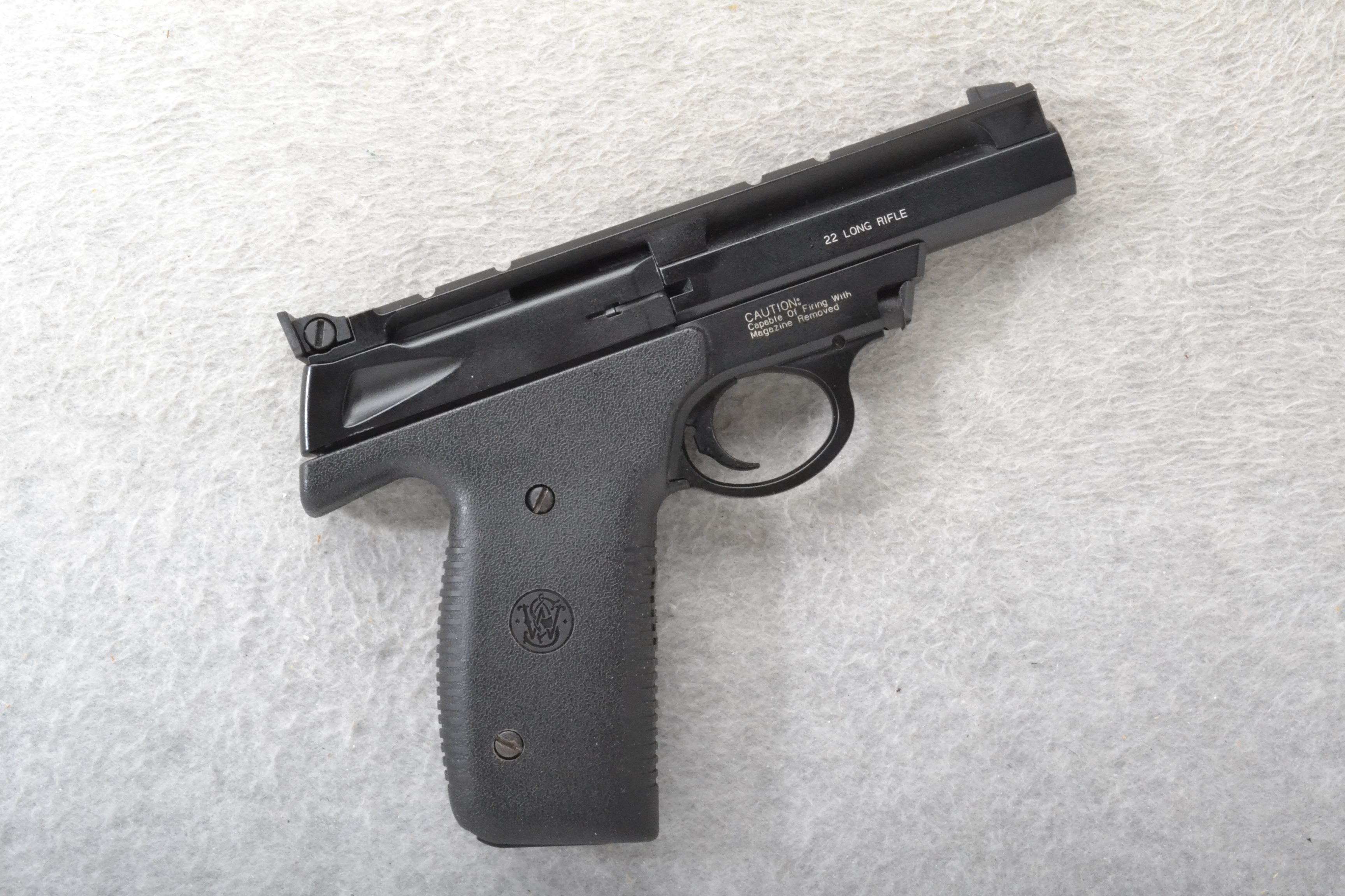 Image of Smith & Wesson ~ 22A ~ .22 Long Rifle