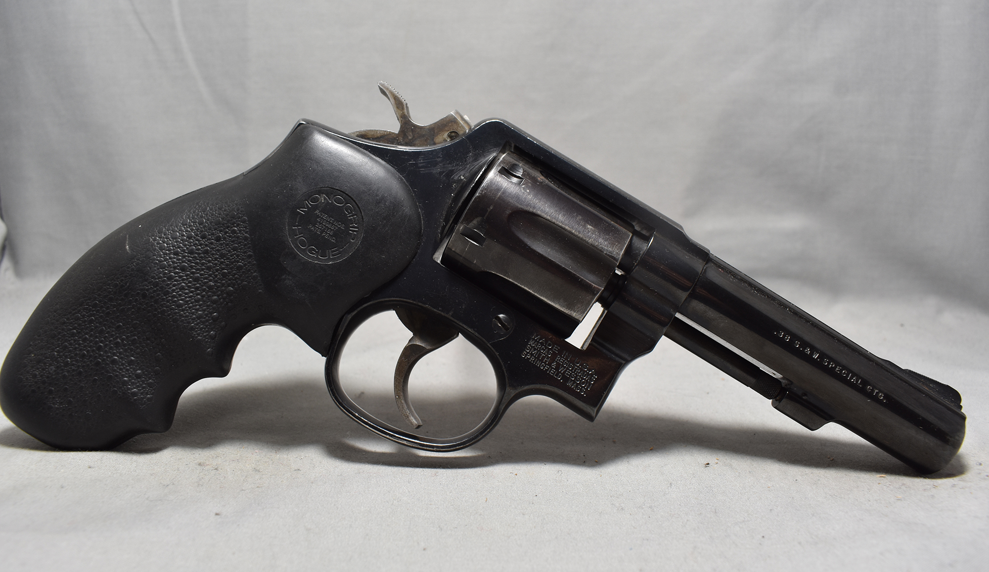 Image of Smith & Wesson ~ Model 10-10 ~ .38 S&W Special