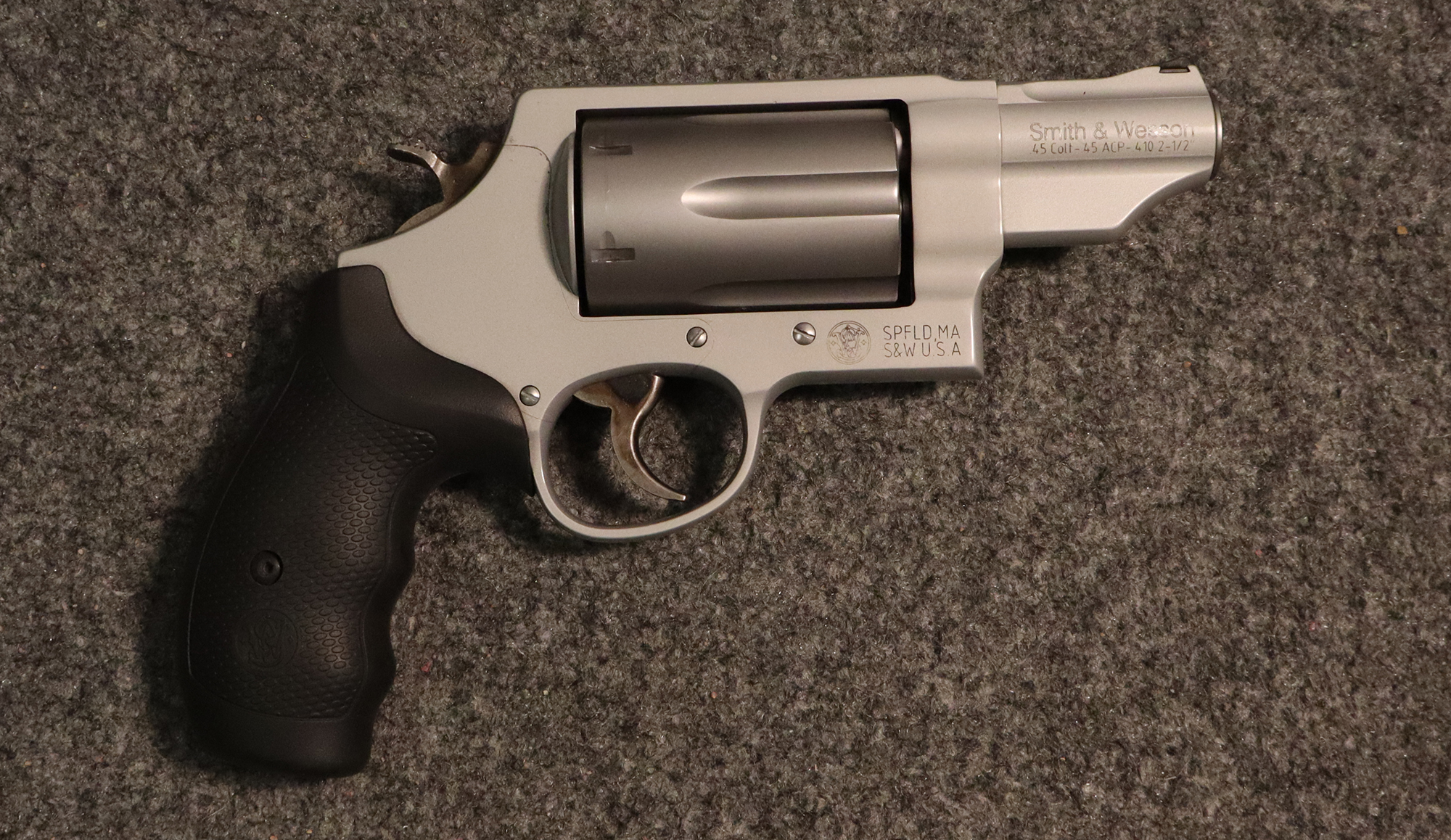 Image of Smith & Wesson ~ Governor ~ 45 Colt/45 ACP/.410 (SKU: 4893373