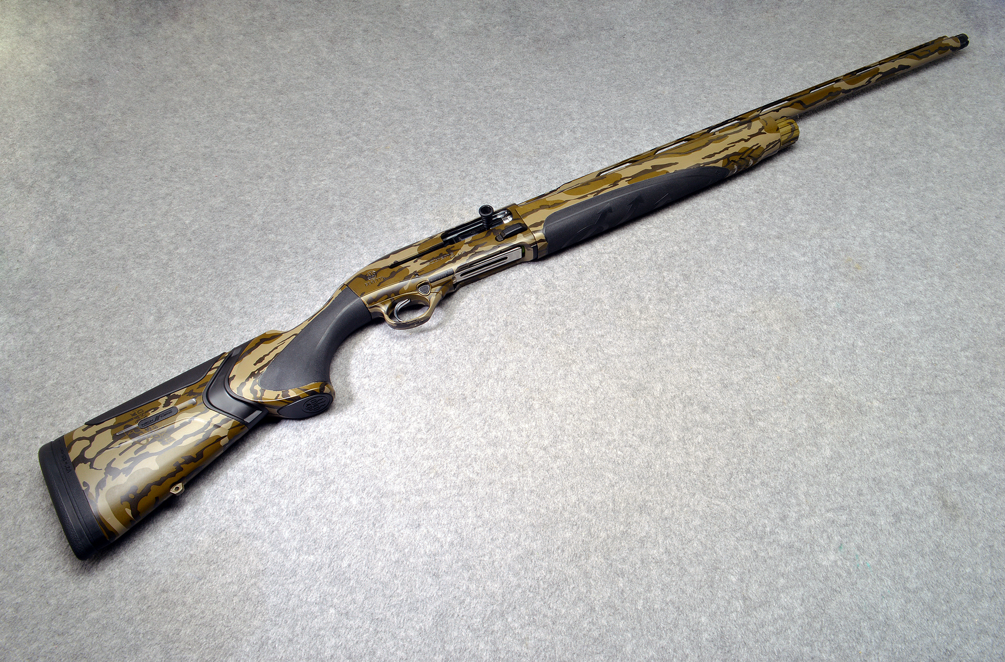 Image of Beretta ~ A400 Xtreme Plus Mossy Oak Bottomland ~ 12 gauge