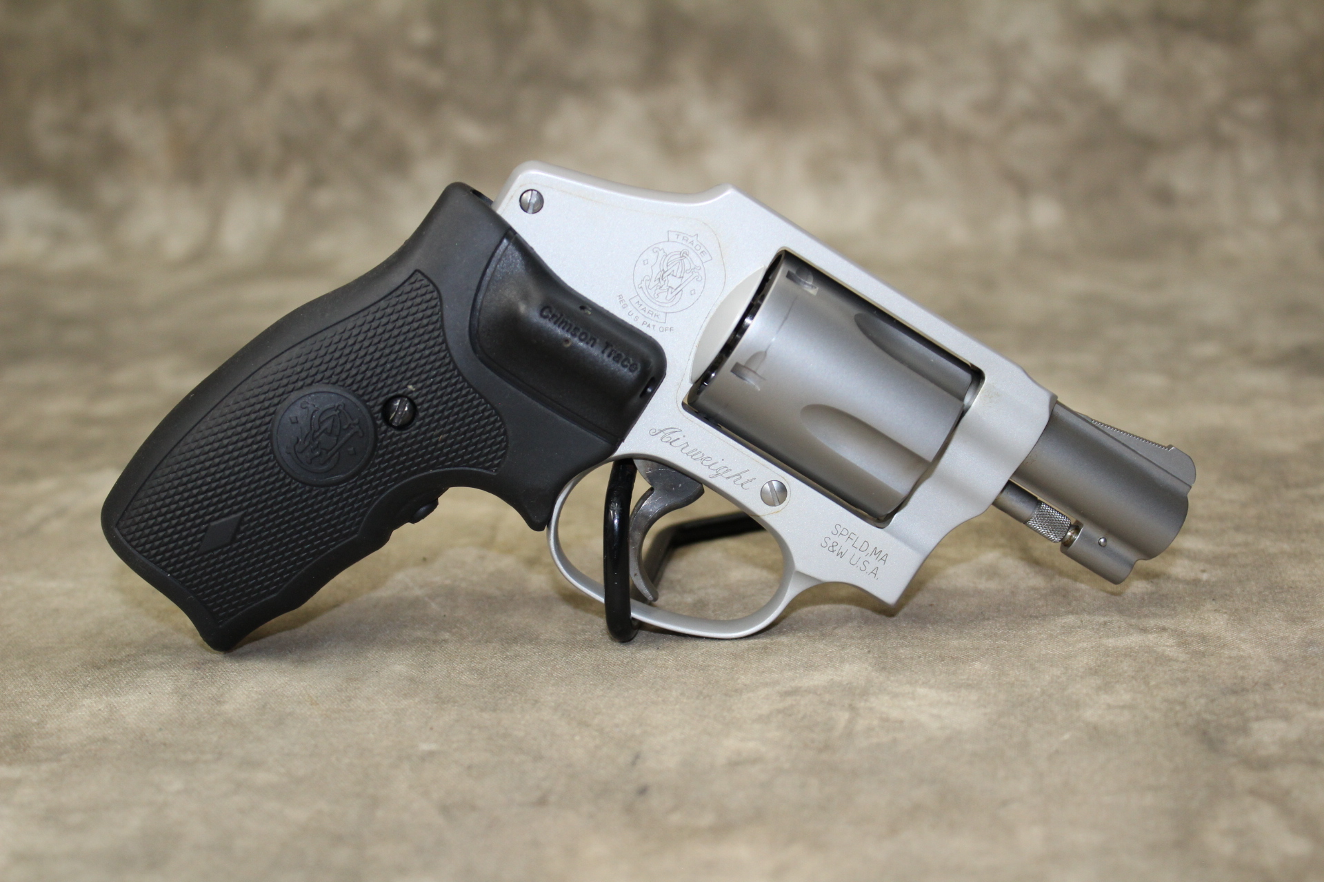 Image of Smith & Wesson~642-2~Airweight~.38 SPL +P