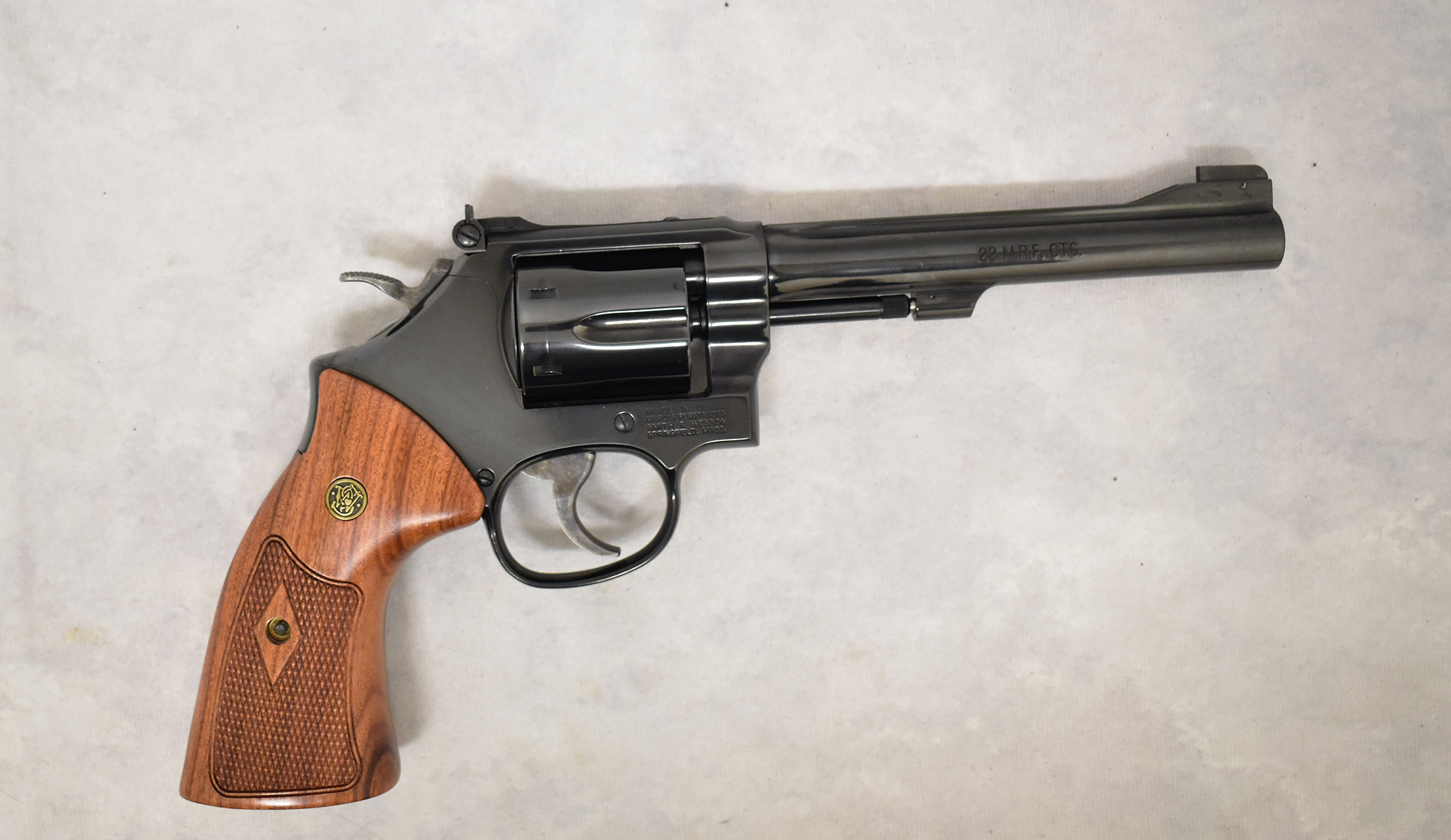 Image of Smith & Wesson ~ 48-7 ~ .22 MRF