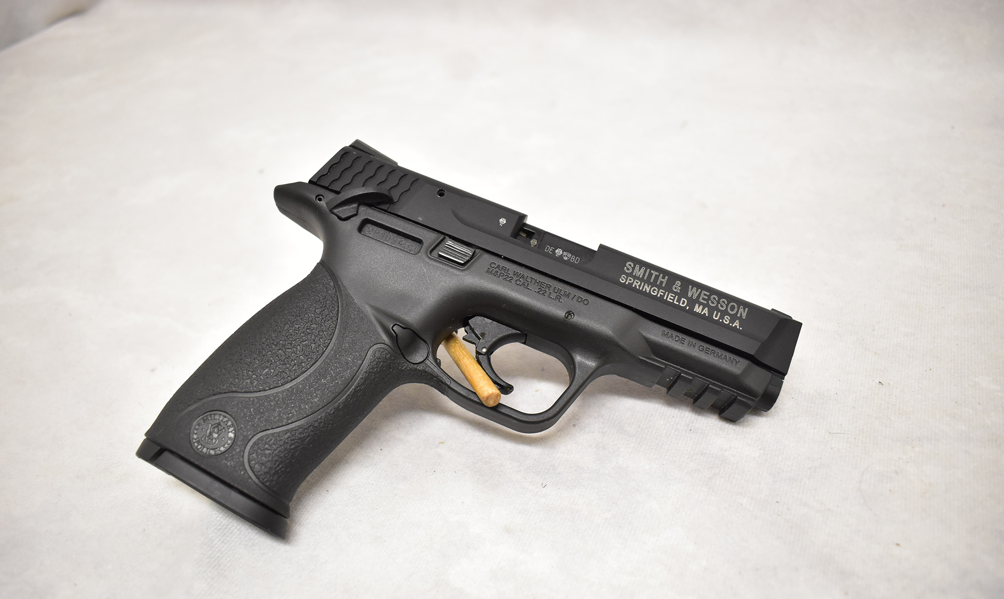 Smith &Wesson ~ M&ampP 22 ~ .22 Long Rifle - Smith & Wesson