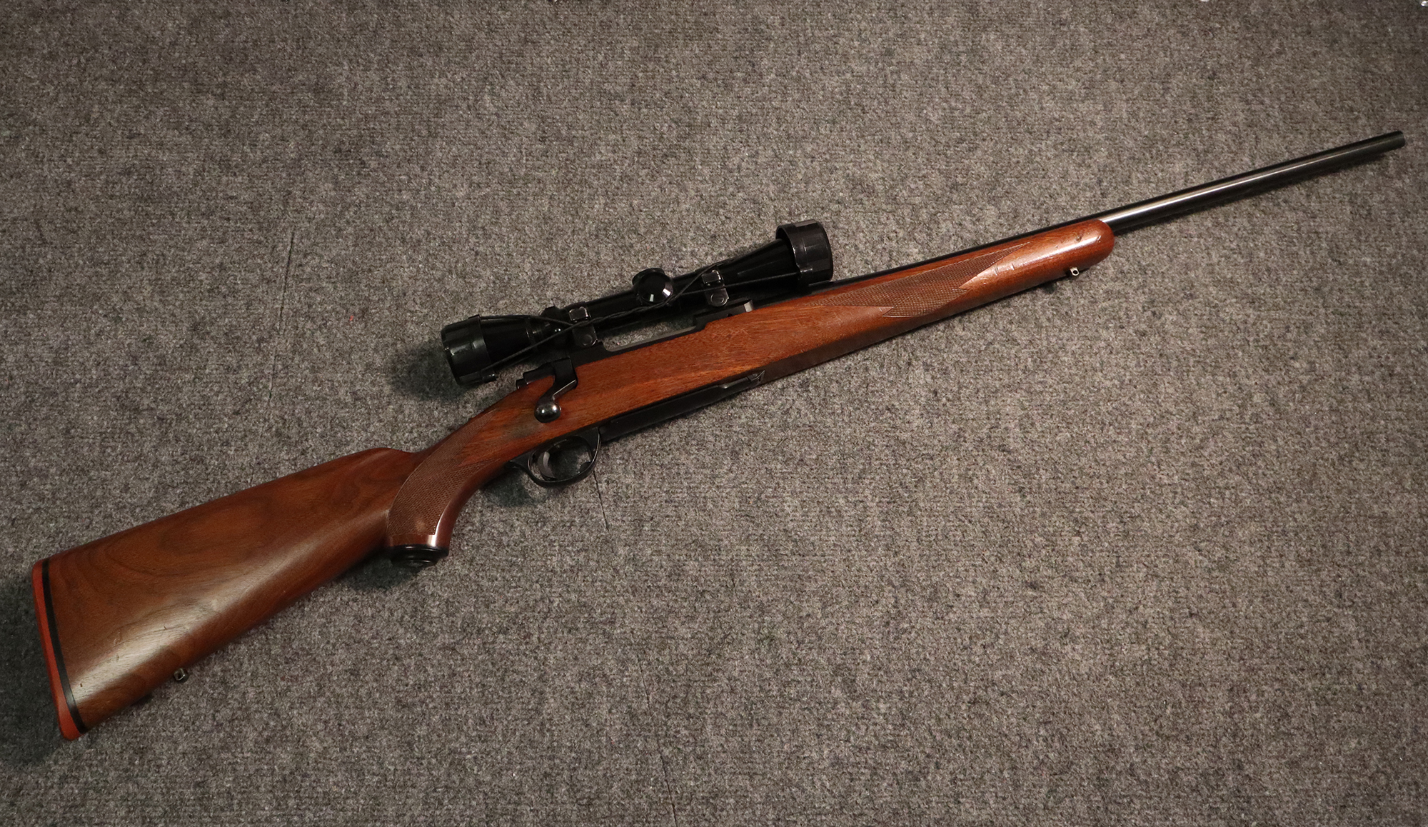 Image of Ruger ~ M77 ~ .243 Winchester (4898314)