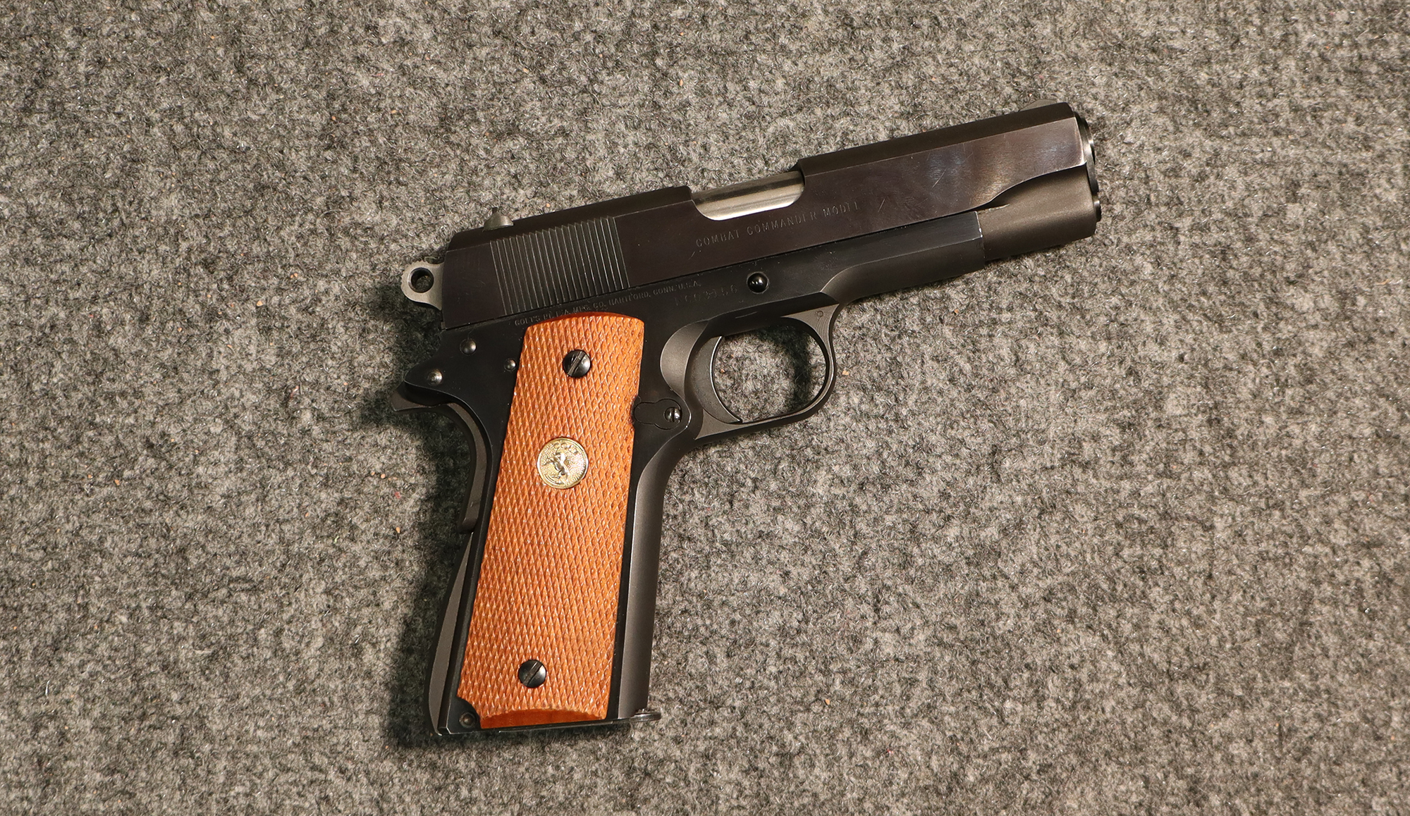 Image of Colt ~ Combat Commander ~ .45 Auto (4898558)