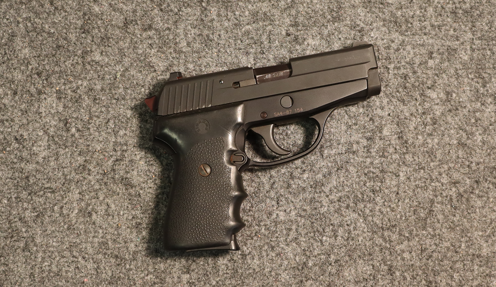 SIG Sauer ~ P239 ~ .40 S&ampW (4898563) - Sig Sauer