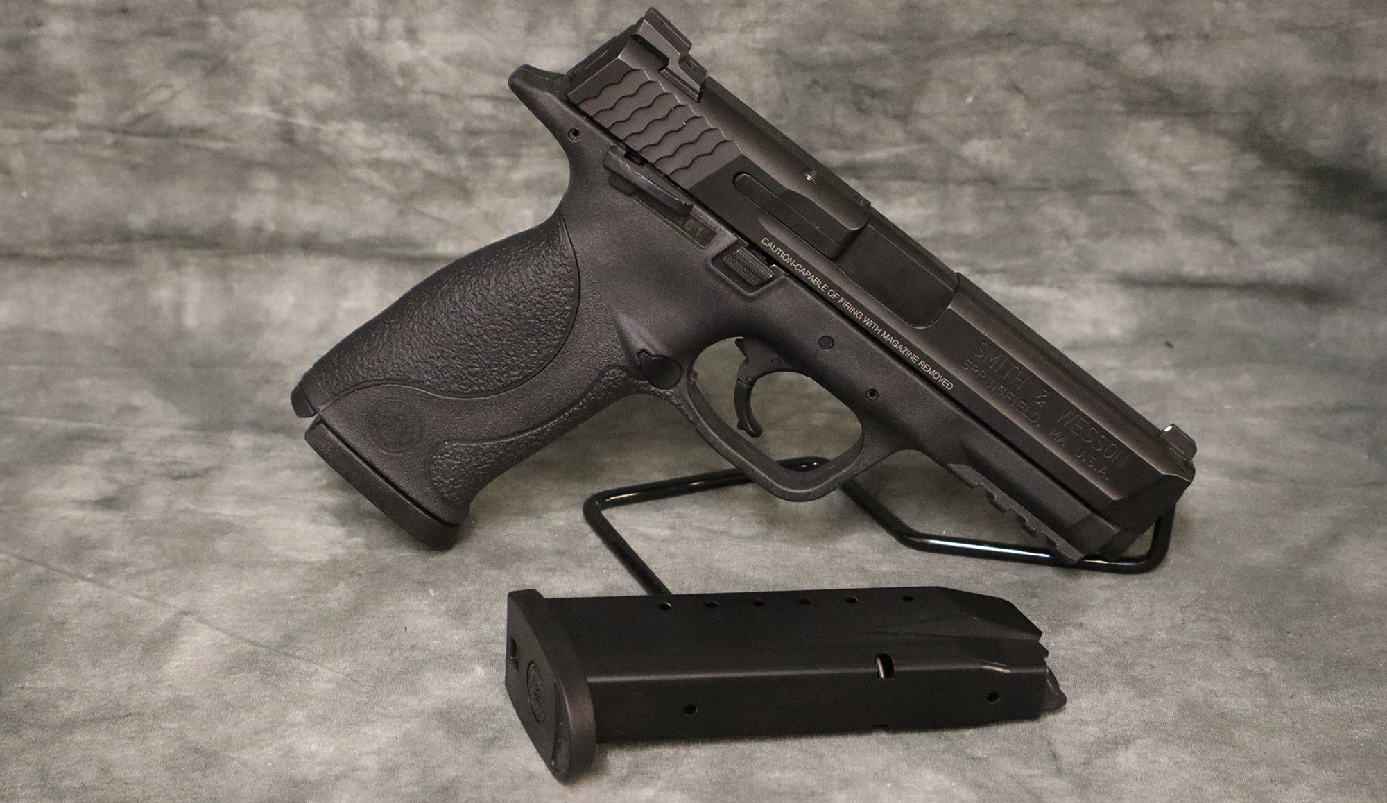 Image of Smith & Wesson~M&P40~40 S&W