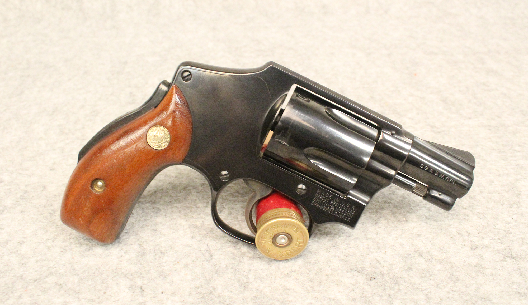 Image of SMITH & WESSON ~MODEL 40 ~ .38 S&W SPL