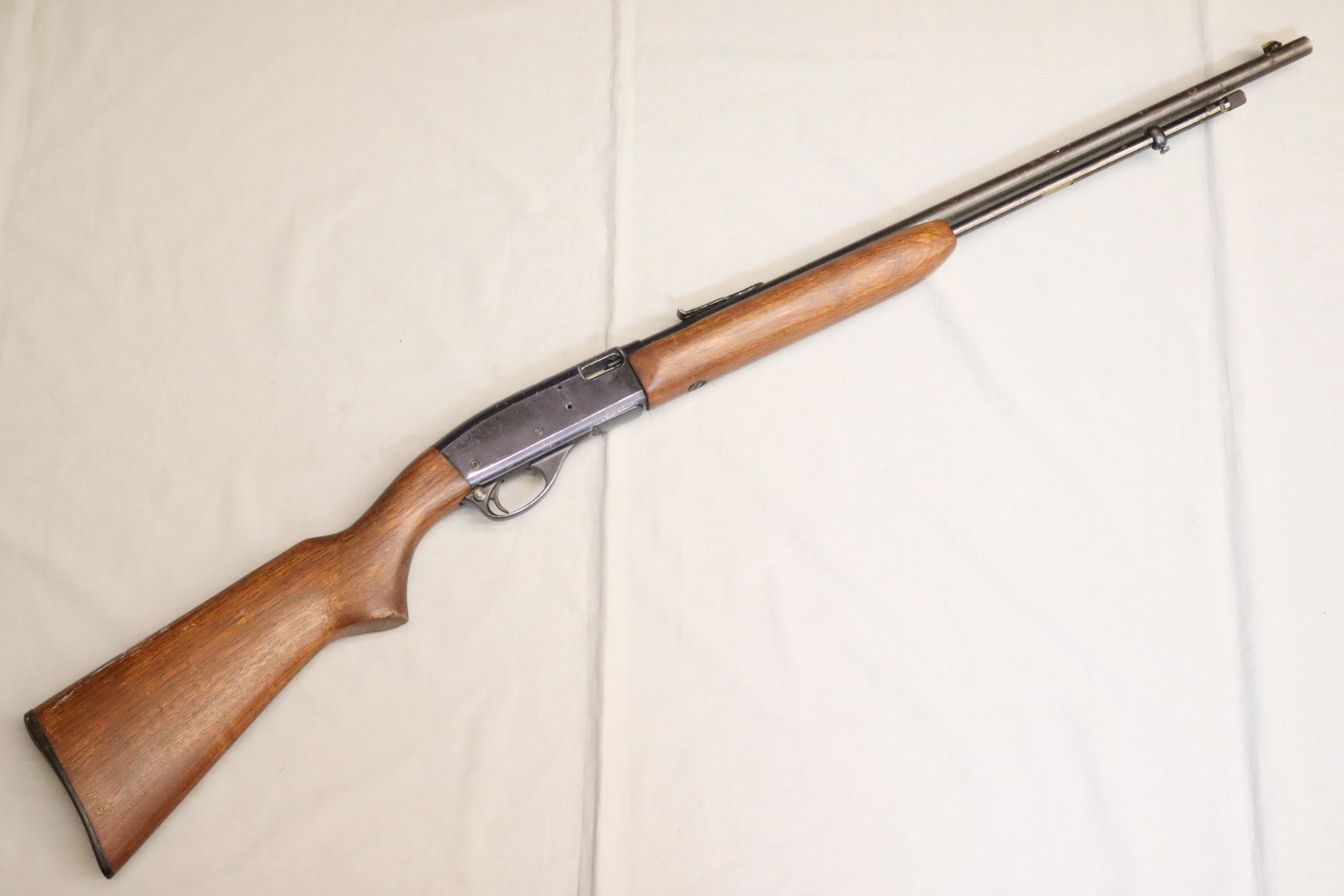 Image of Remington ~ 552 Speedmaster ~ .22 Short/Long/Long Rifle