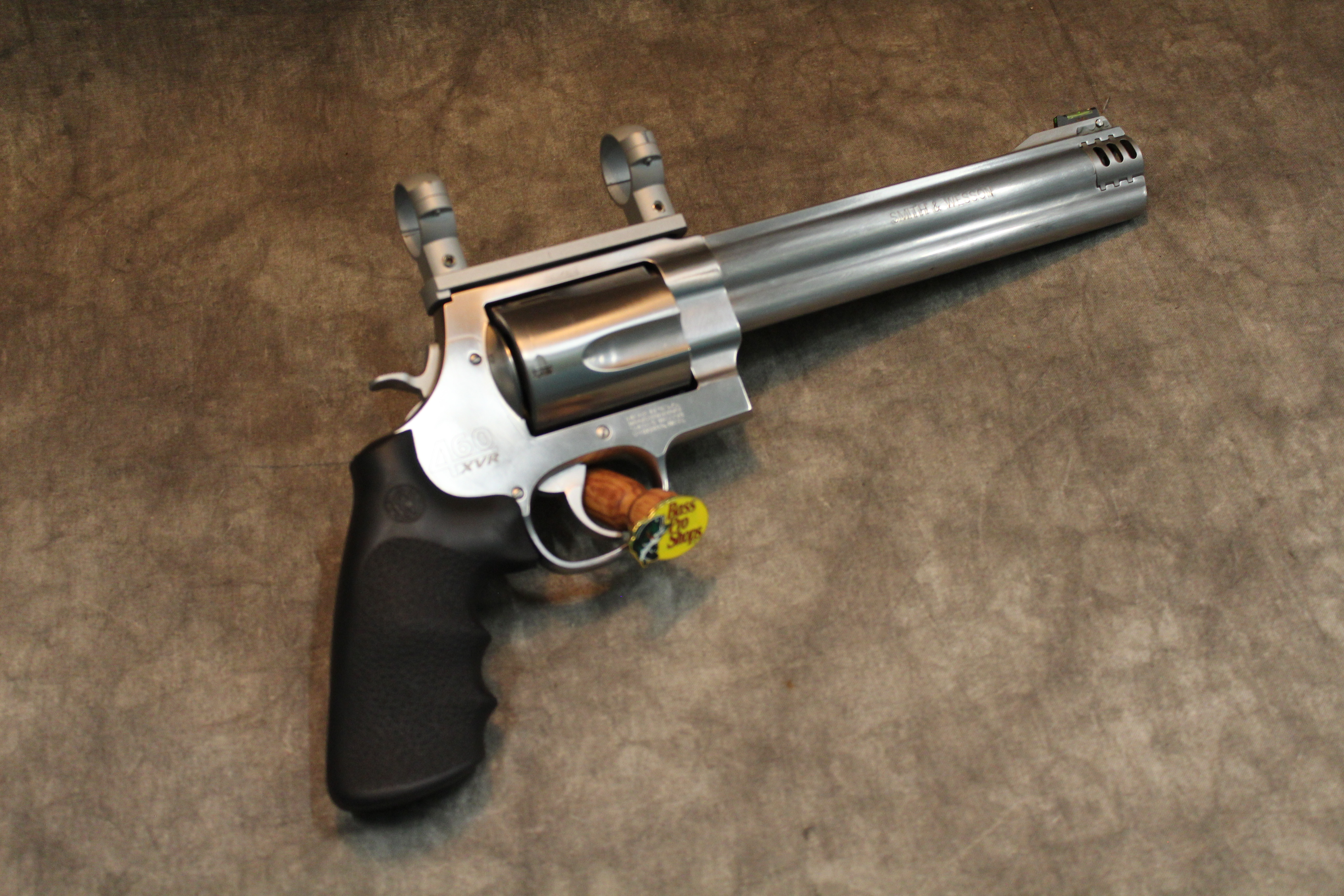 Image of Smith & Wesson ~ 460 ~ 460 S&W Magnum
