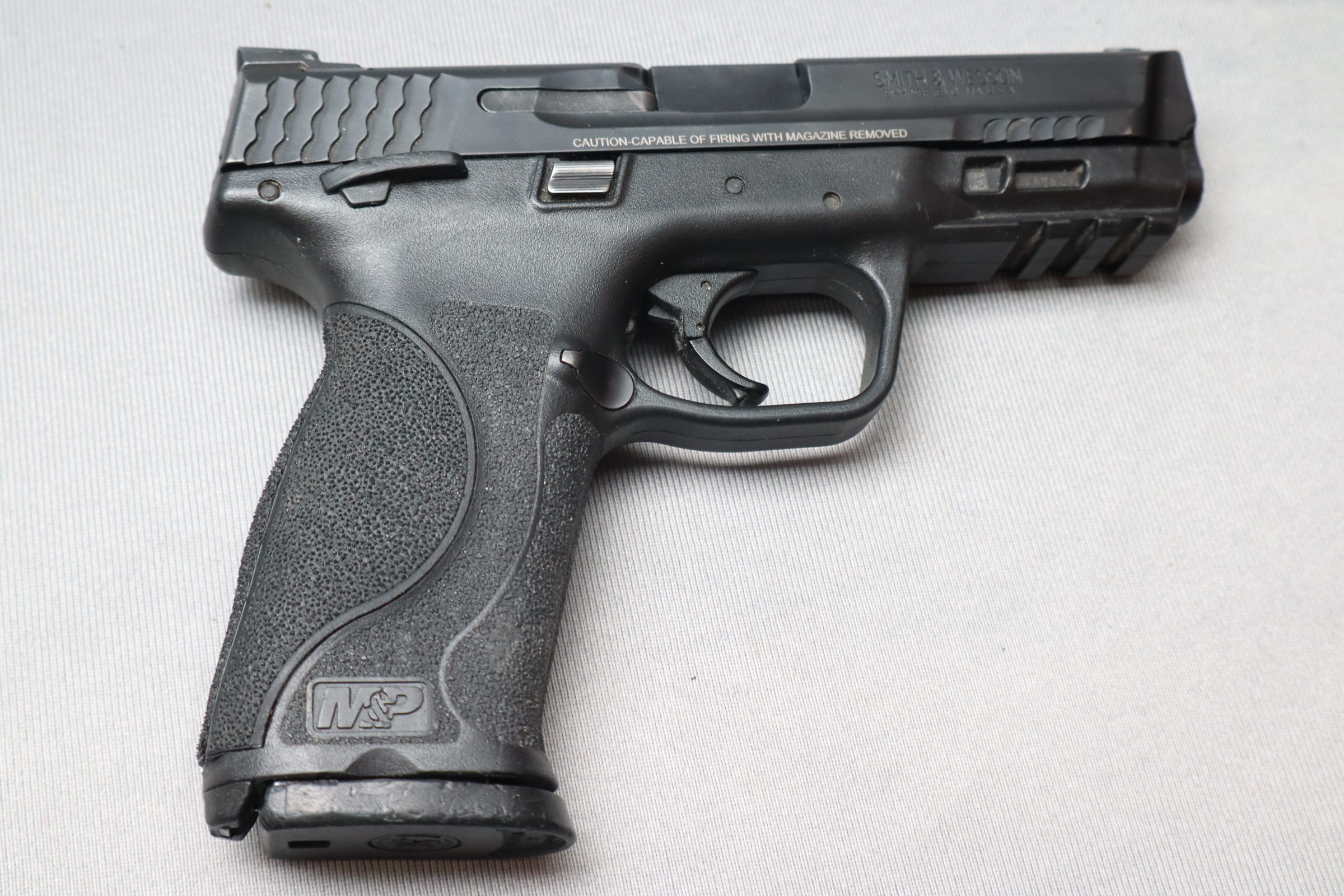 Smith &Wesson ~ M&ampP 40 ~ .40 S&ampW - Smith & Wesson