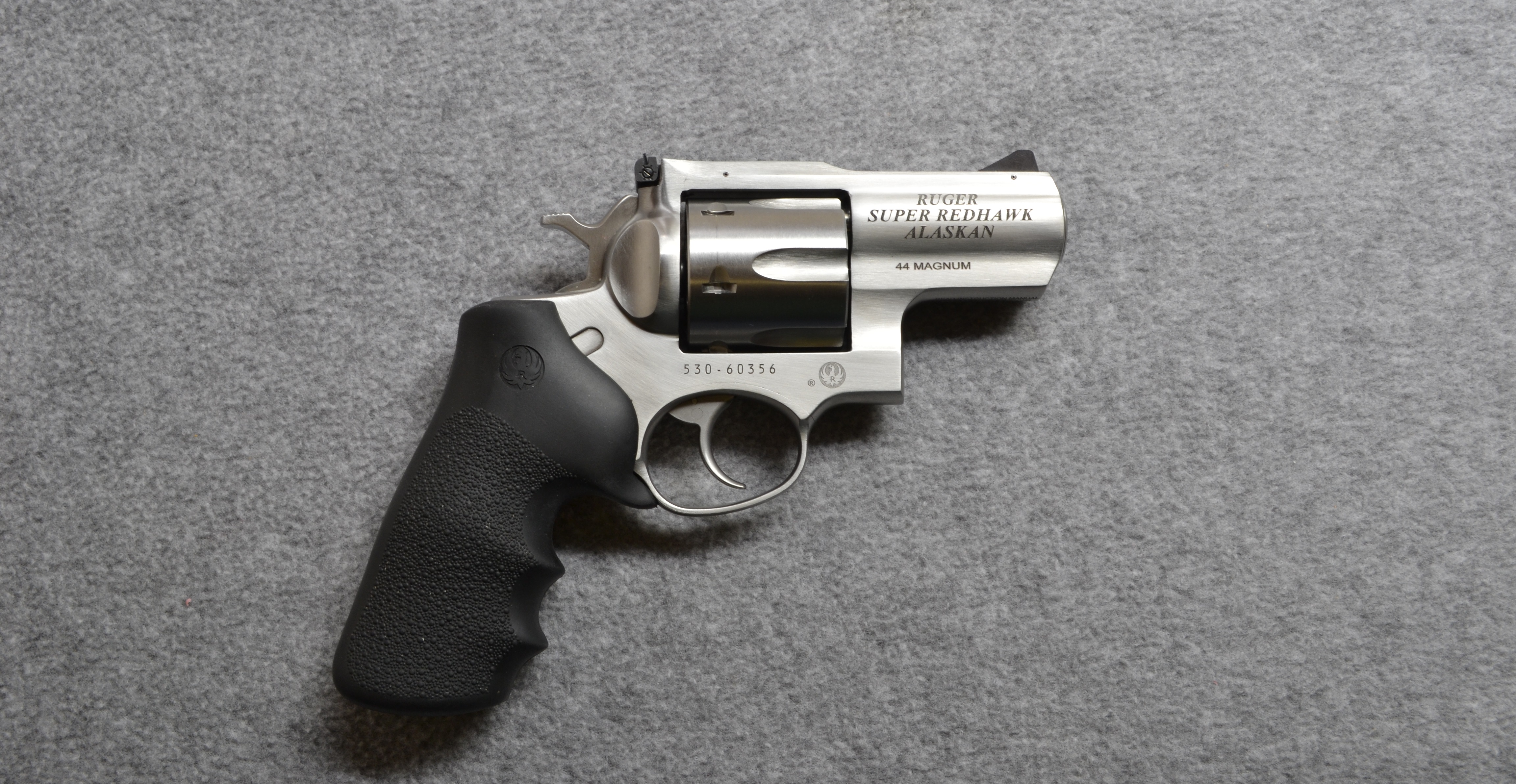Image of Ruger~Super Redhawk Alaskan~.44 MAG.