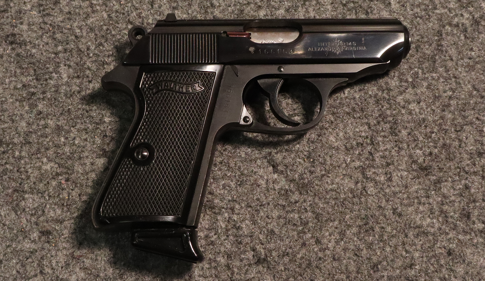 Image of Walther ~ PPK/S ~ 9mm Kurz (SKU: 4910518)