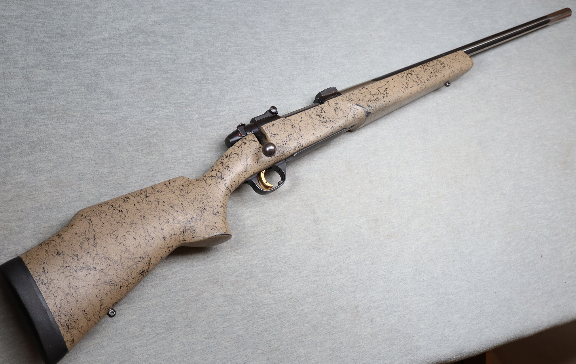 Image of Weatherby ~ Mark V ~ .22-250 REM