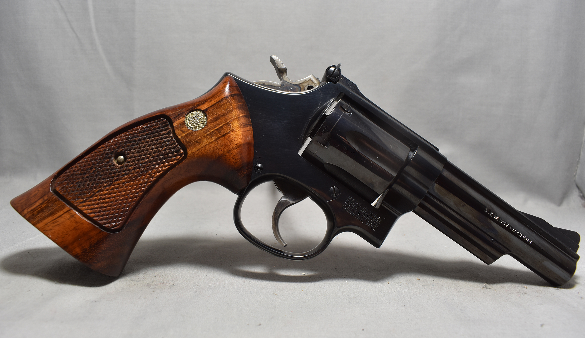 Image of Smith & Wesson ~ Model 19-6 ~ .357 Magnum