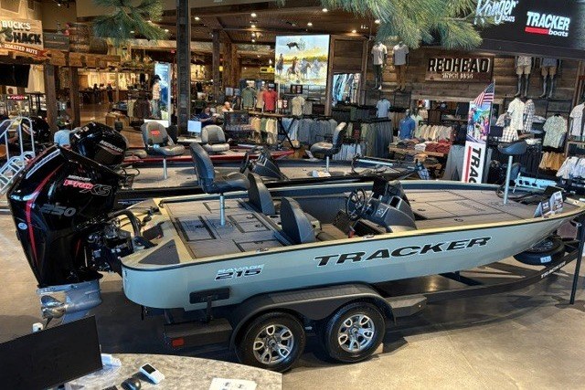 Image of 2026 TRACKER SAVAGE 215