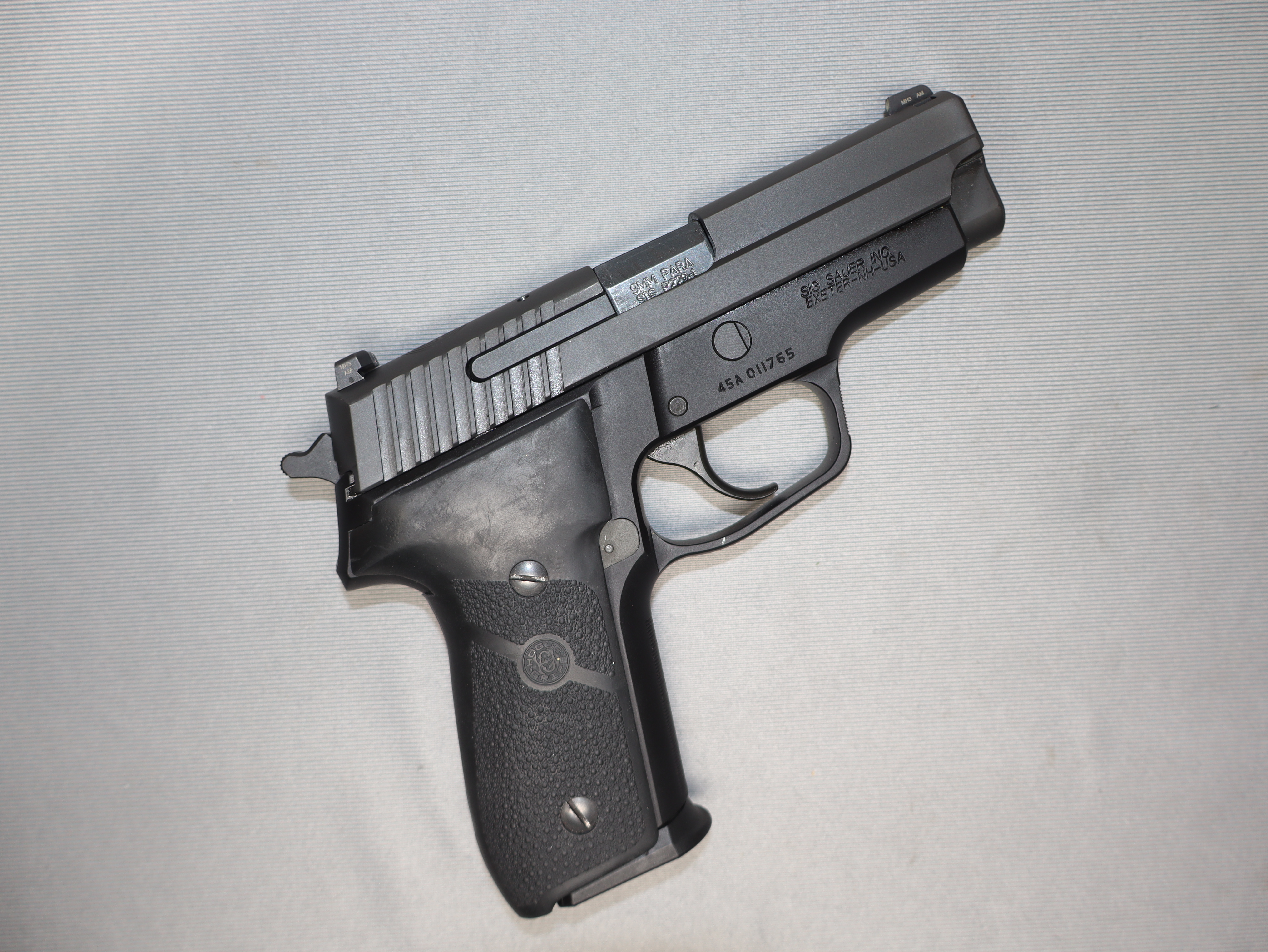 Image of SIG Sauer ~ M11-A1 ~ .9mm Luger