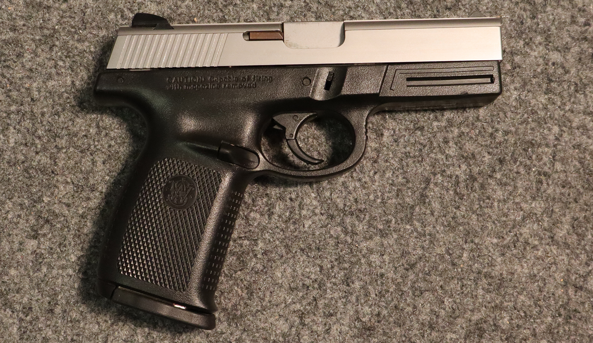 Image of Smith & Wesson ~ SW40VE ~ .40 S&W (SKU: 4914575)