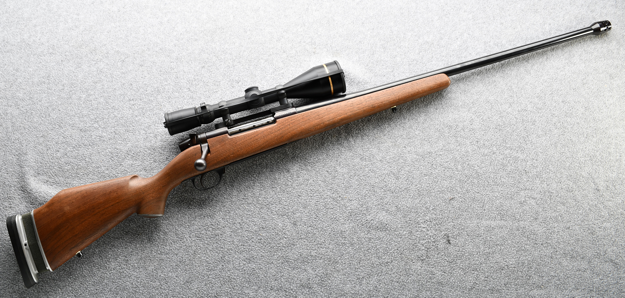 Image of Weatherby ~ Mark V ~ .338 Winchester Magnum