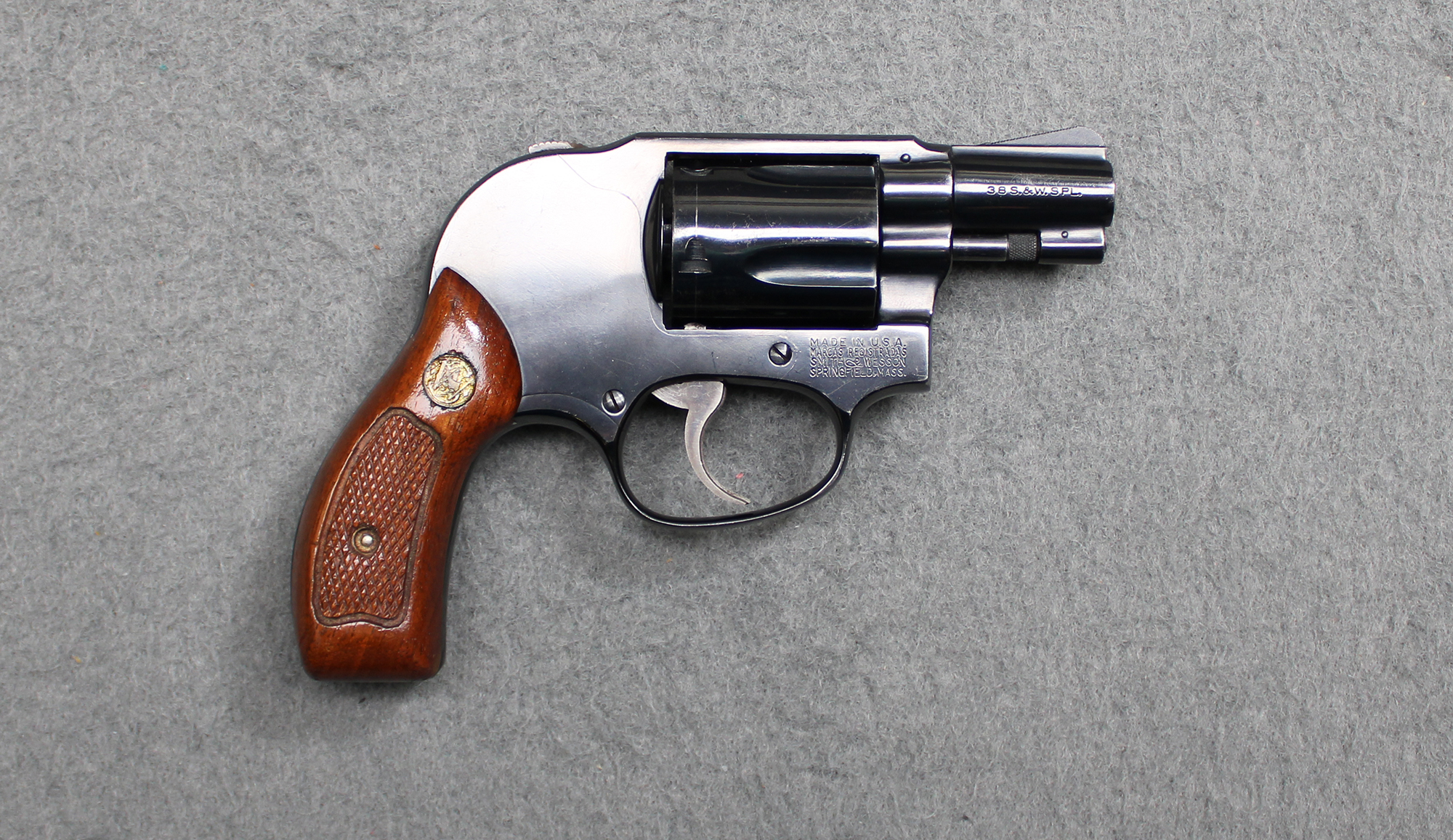 Image of Smith & Wesson ~ Model 49 ~ .38 S&W Special Revolver